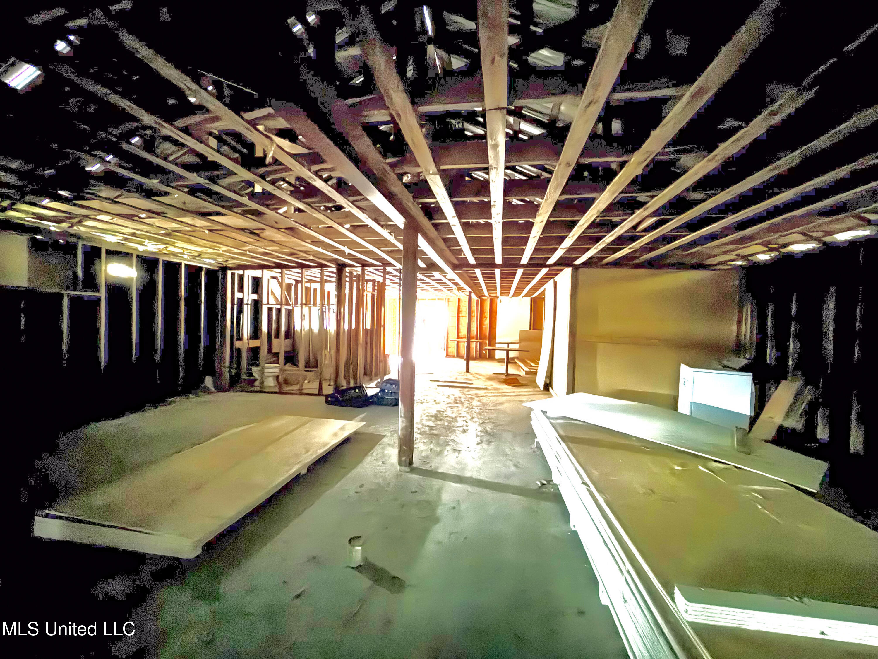 511 Division Street Property Photo 6