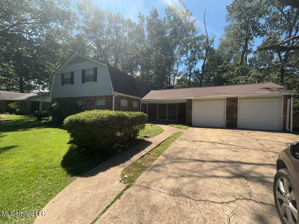 103 Forest Point Drive Property Photo 1