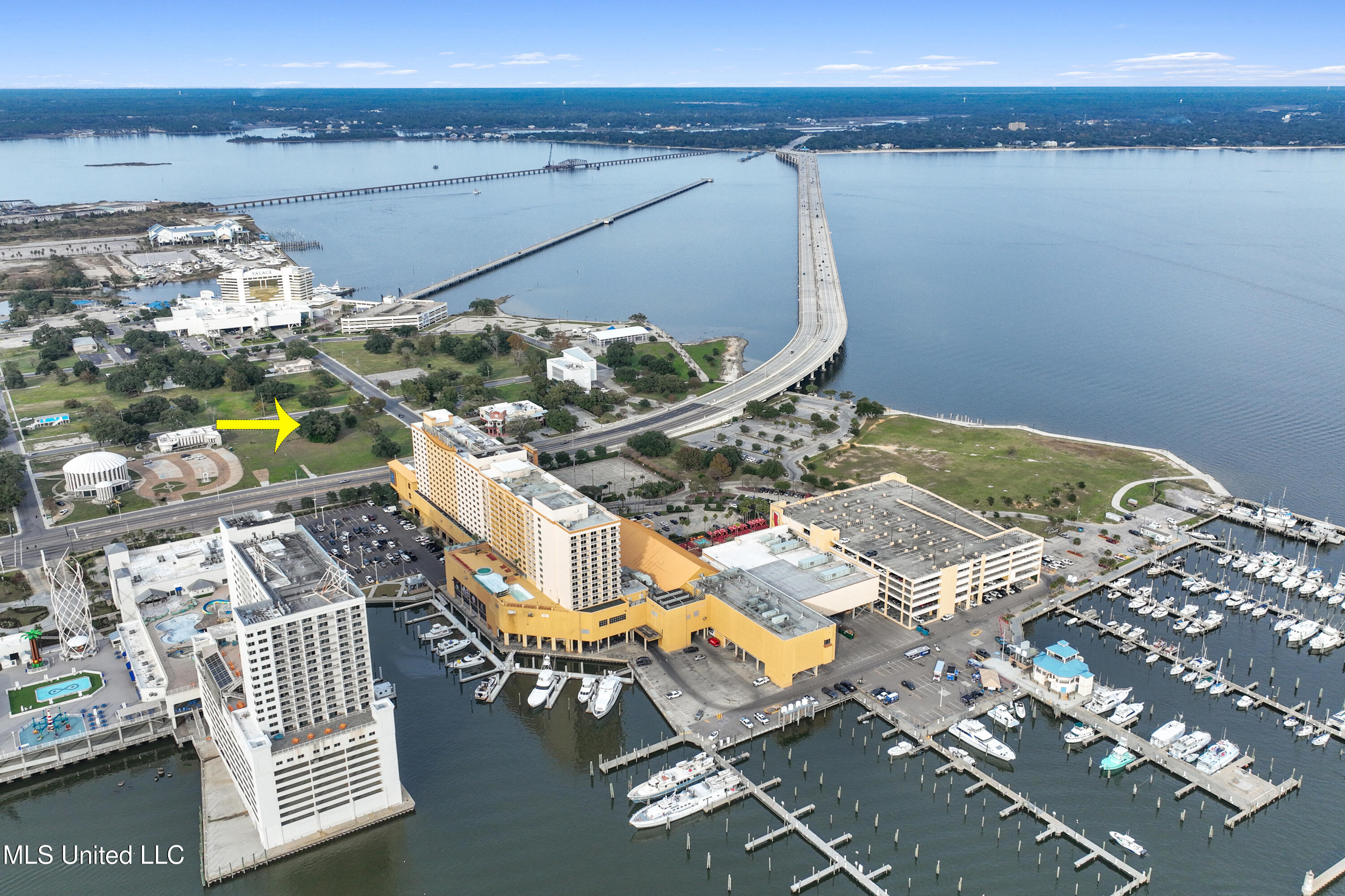 166 Beach Boulevard Property Photo 3