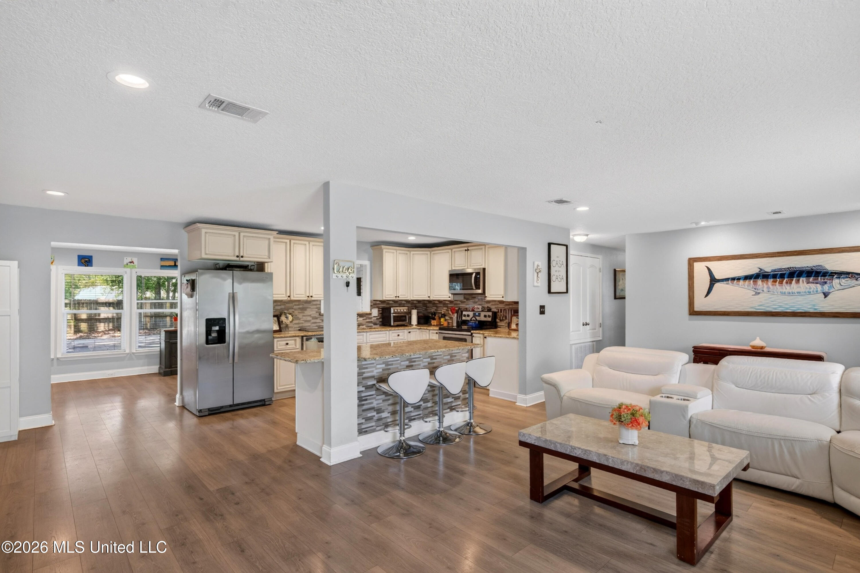 10415 Pin Oak Drive Property Photo 12