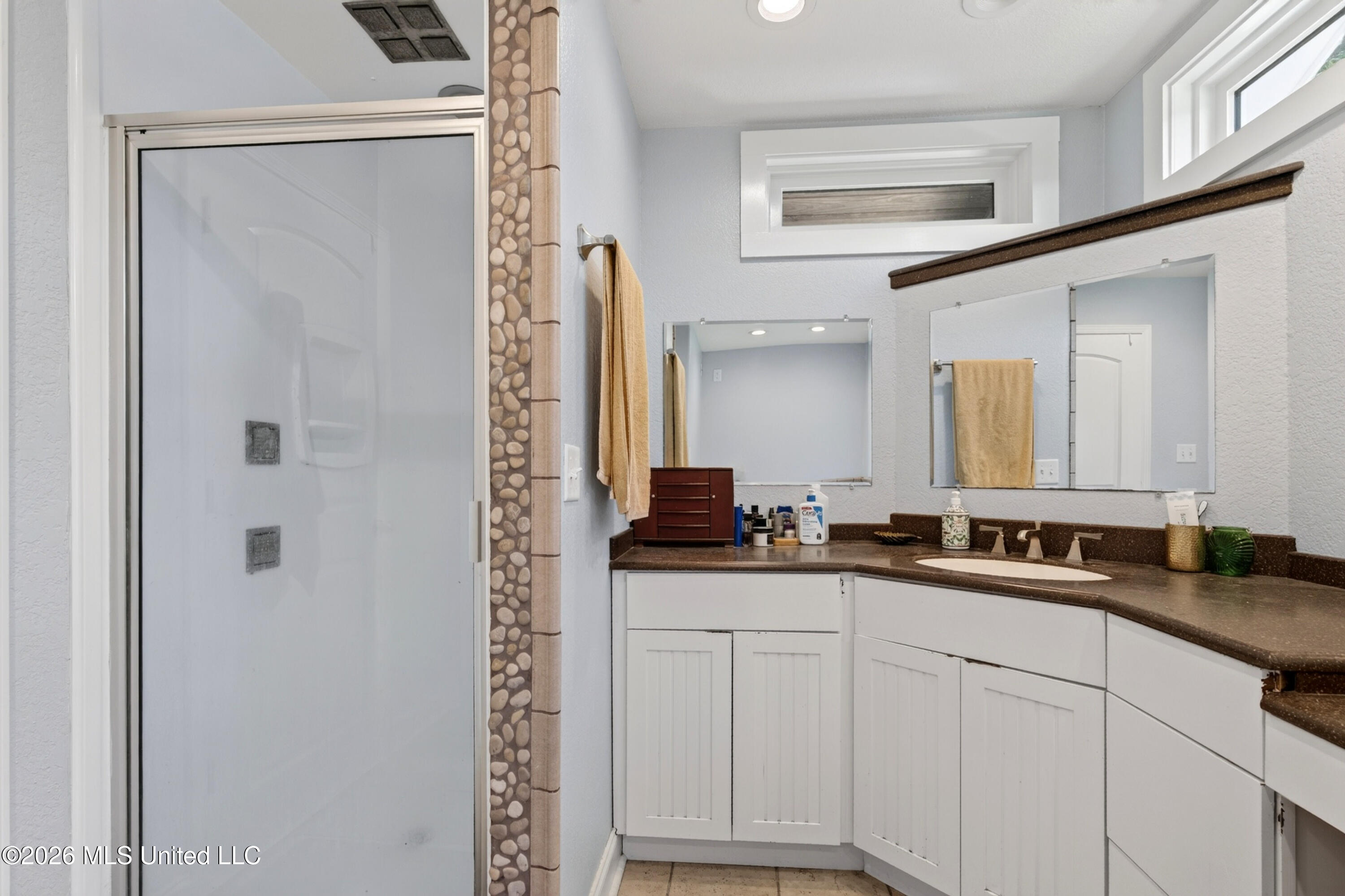 10415 Pin Oak Drive Property Photo 28