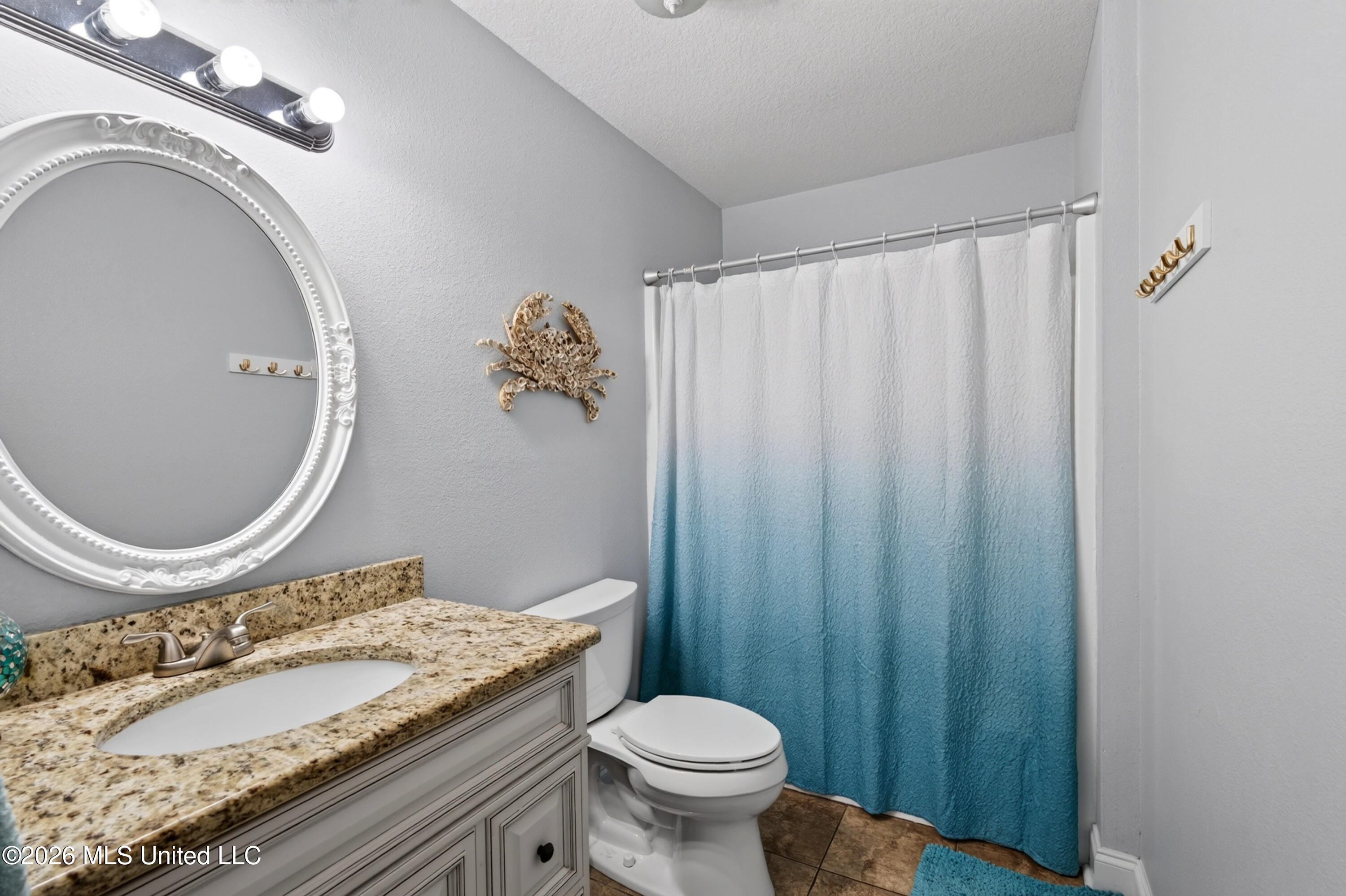 10415 Pin Oak Drive Property Photo 32