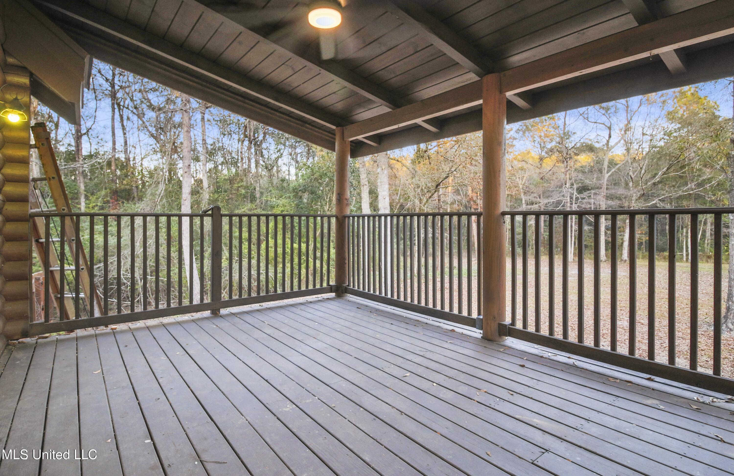 17542 Jones Lane Property Photo 23