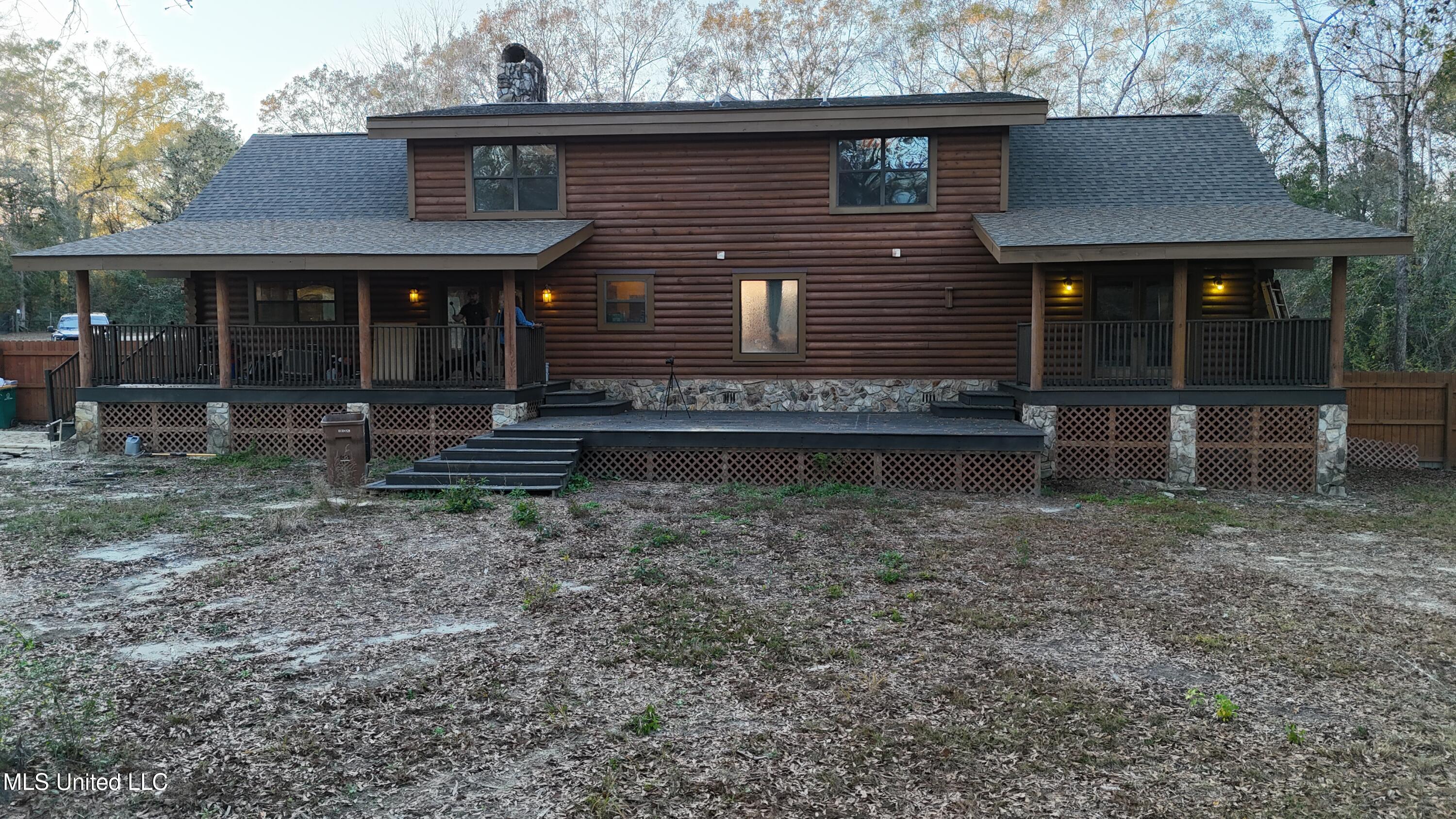 17542 Jones Lane Property Photo 32