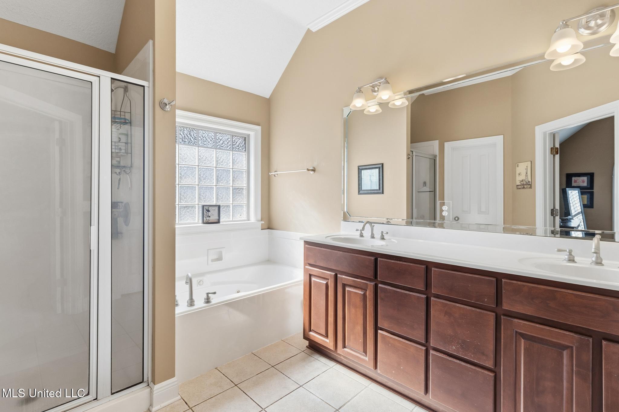 2022 Lantana Cove Property Photo 28