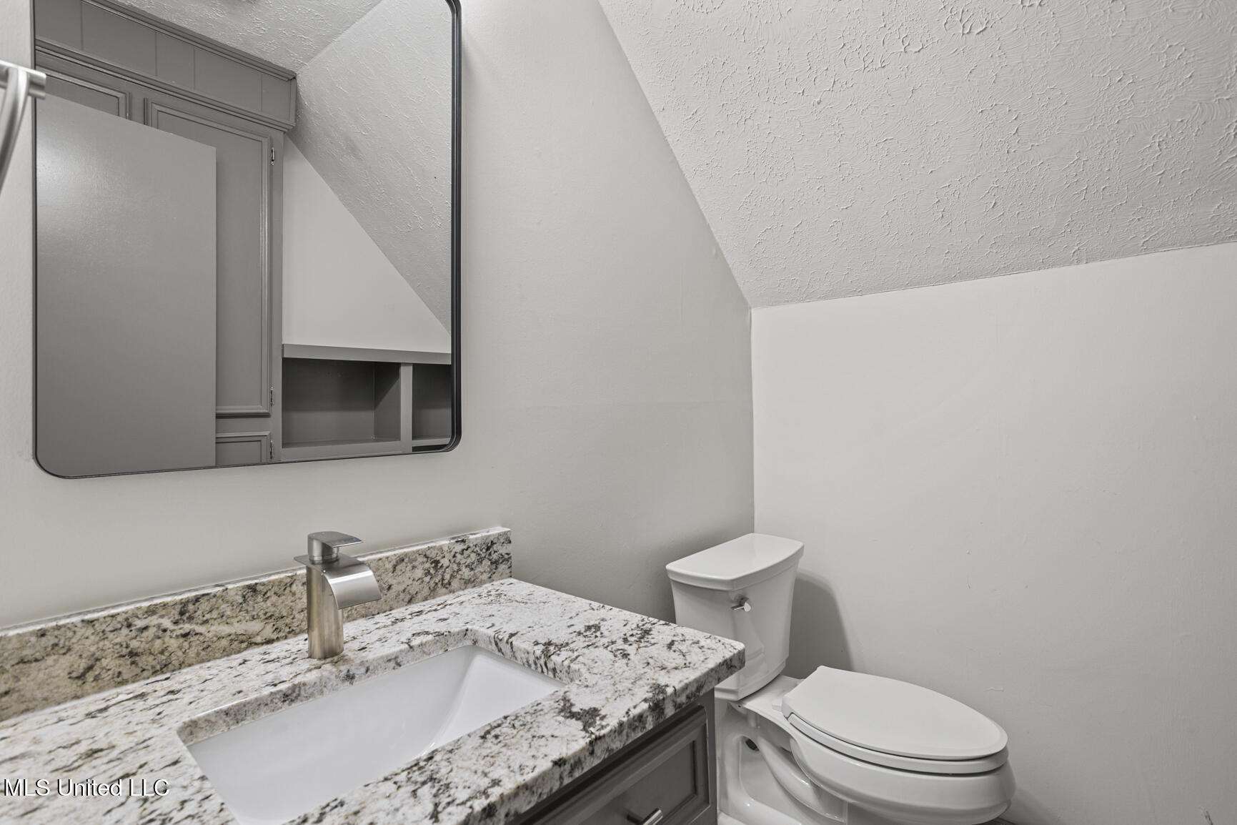 210 Haddon Circle Property Photo 29