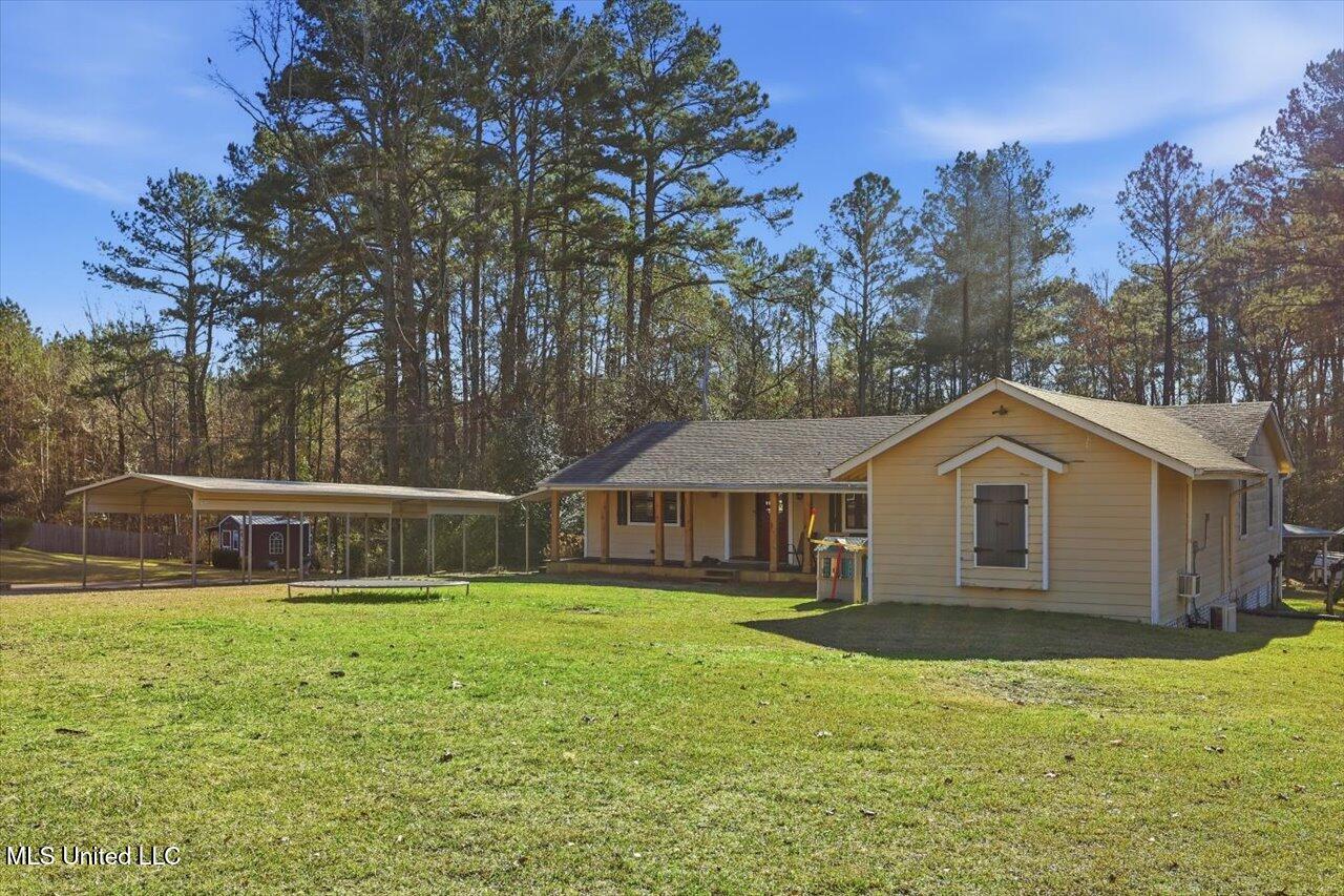 501 Pine Ridge Road Property Photo 1