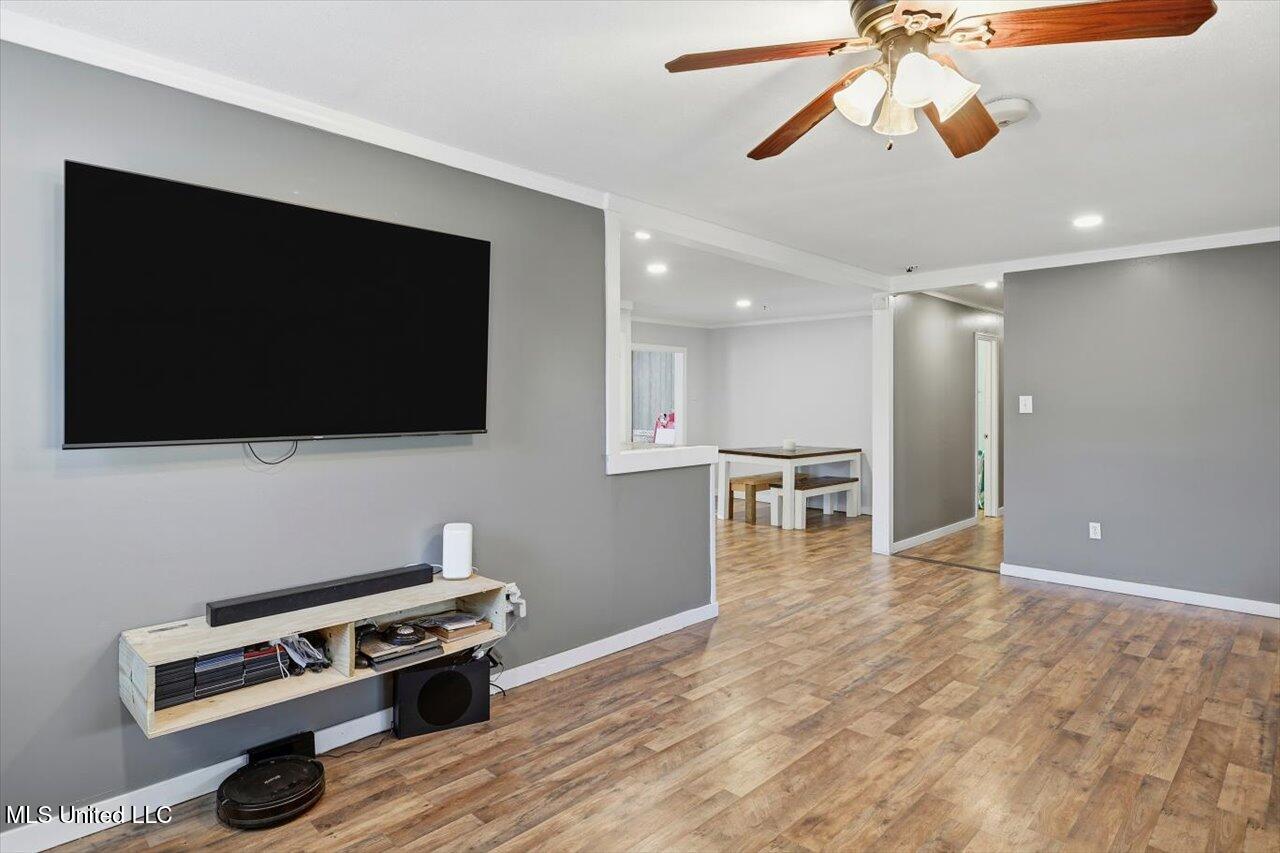 501 Pine Ridge Road Property Photo 7