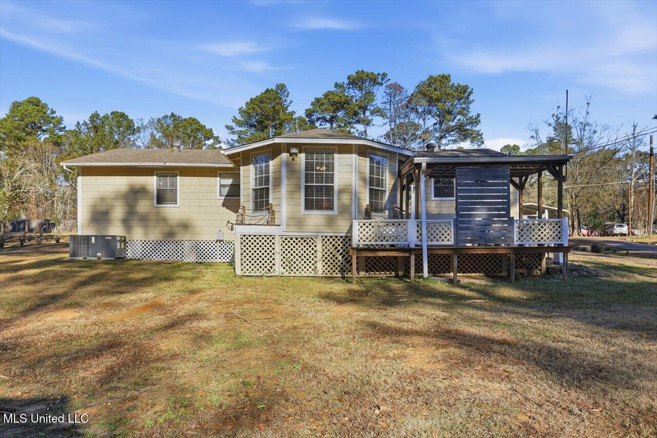 501 Pine Ridge Road Property Photo 28