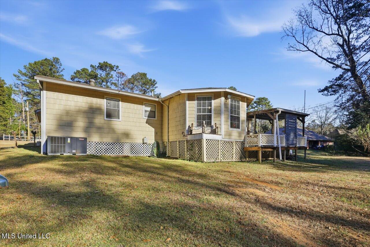 501 Pine Ridge Road Property Photo 29