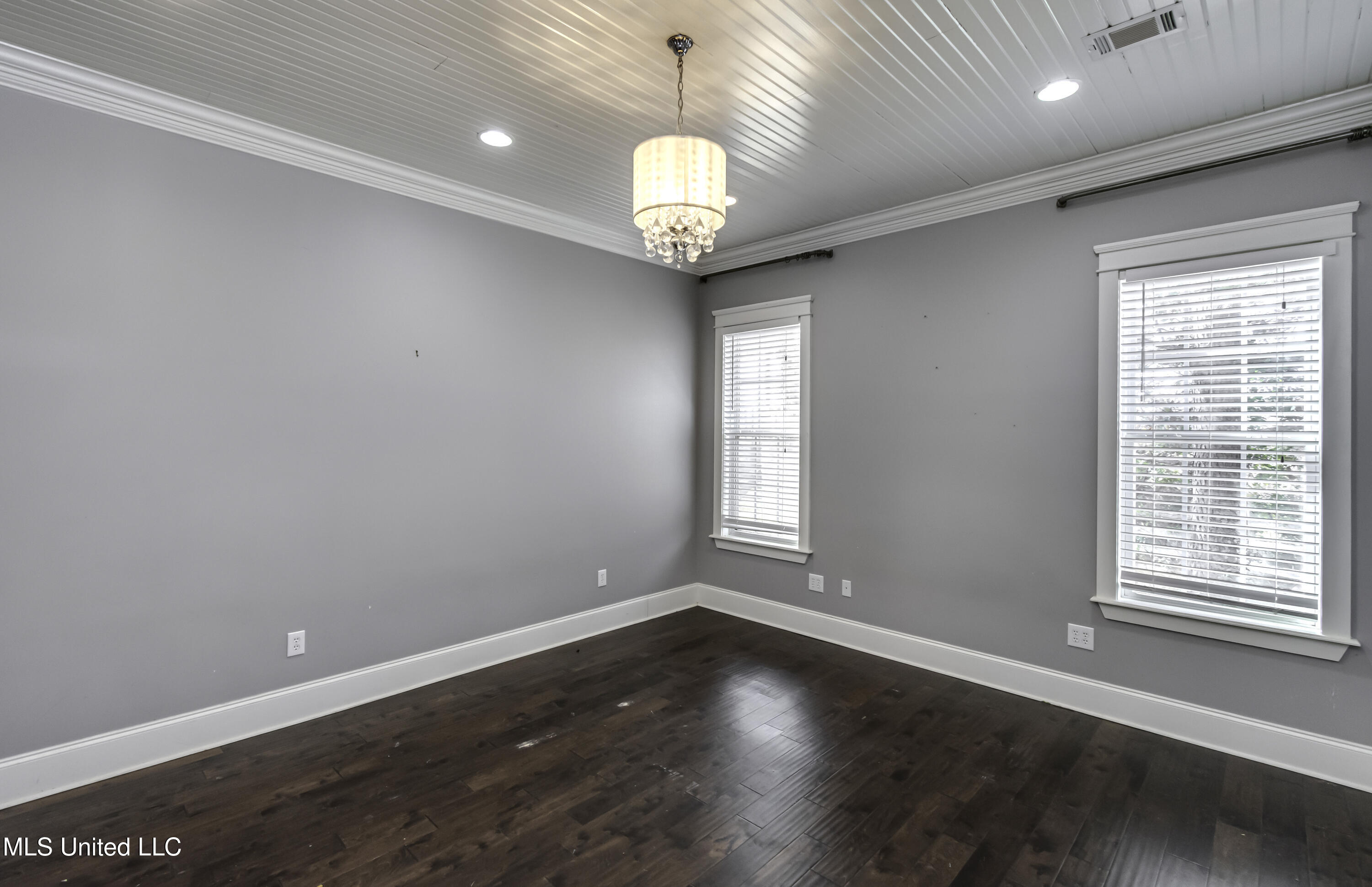 4299 Tank Road Property Photo 31