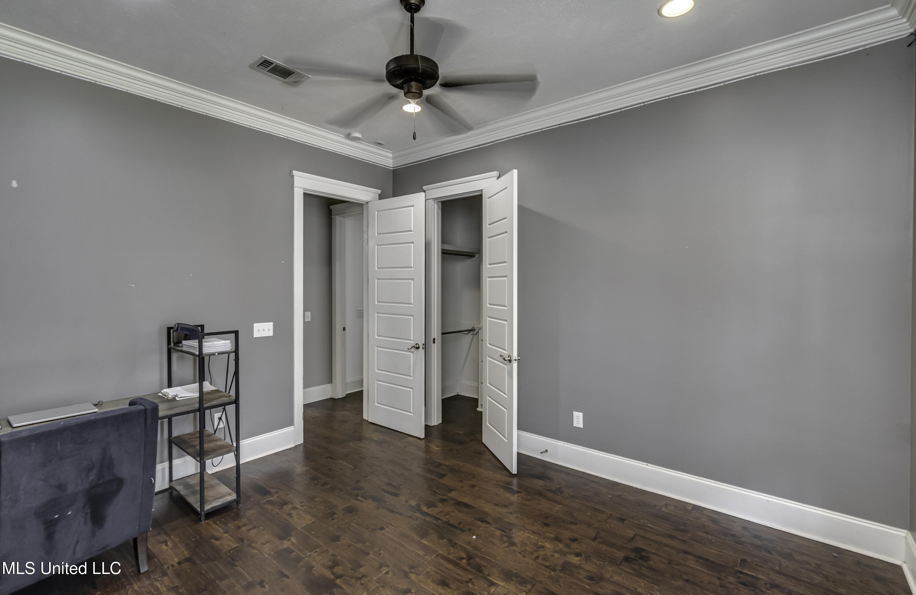 4299 Tank Road Property Photo 44