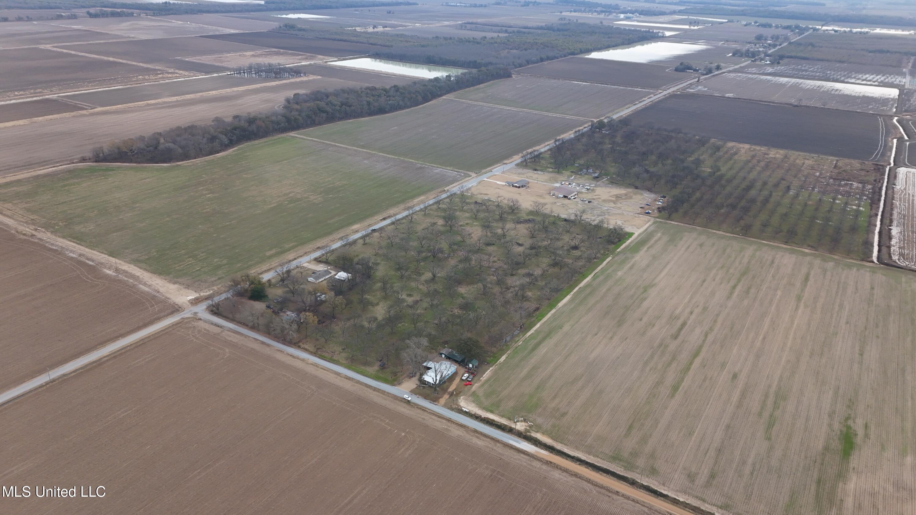 Interstate Road Property Photo 5