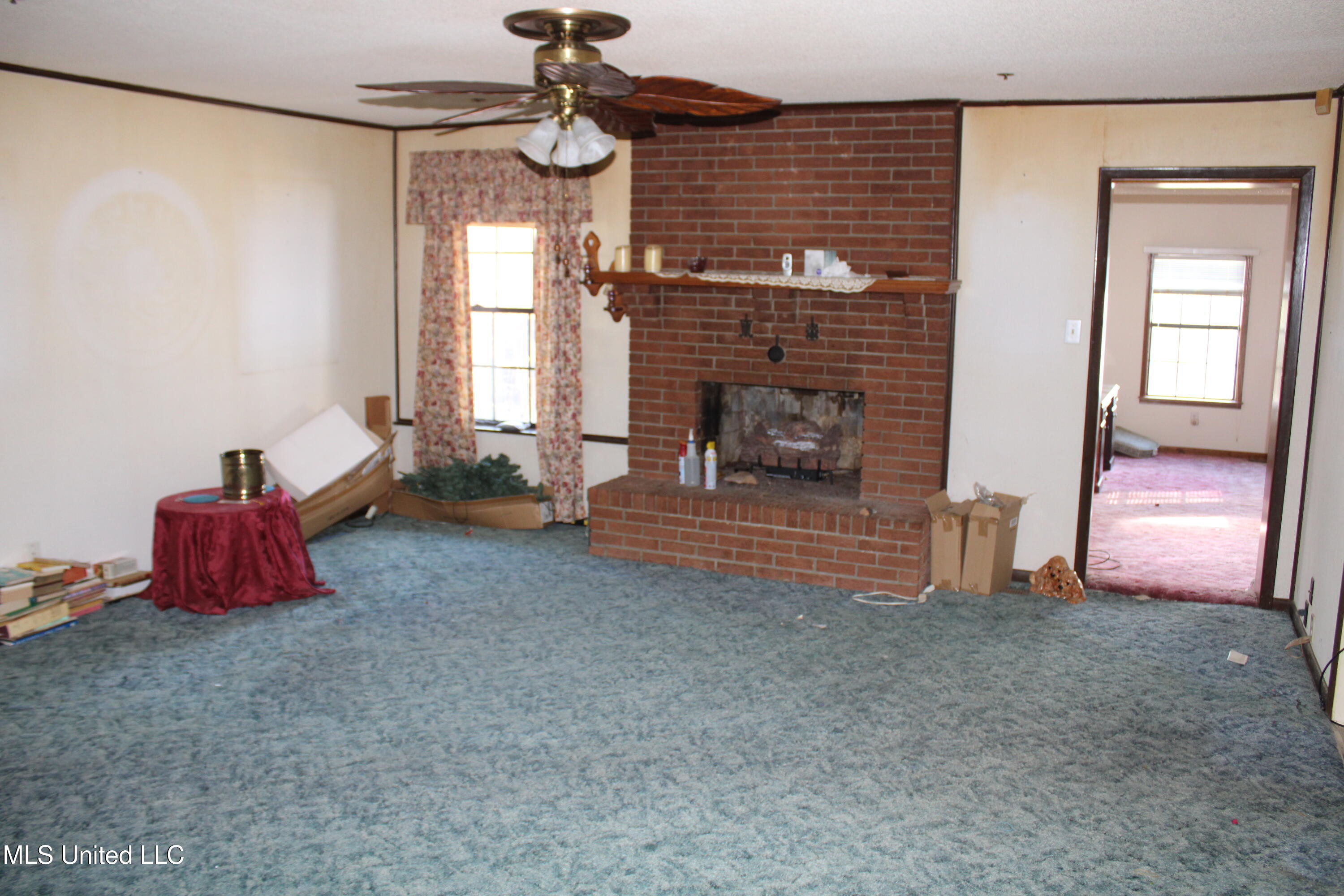 76 Peach Tree Road Property Photo 9