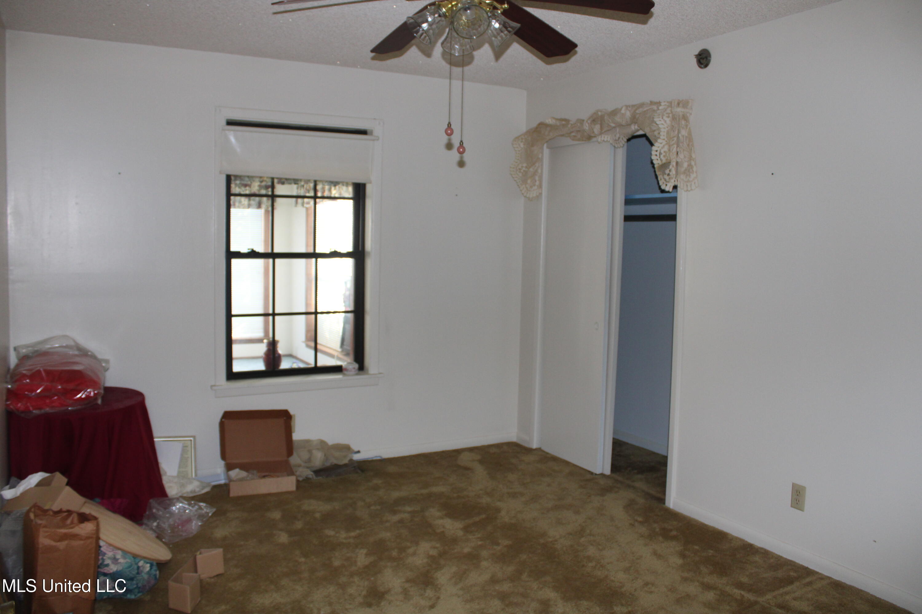 76 Peach Tree Road Property Photo 19