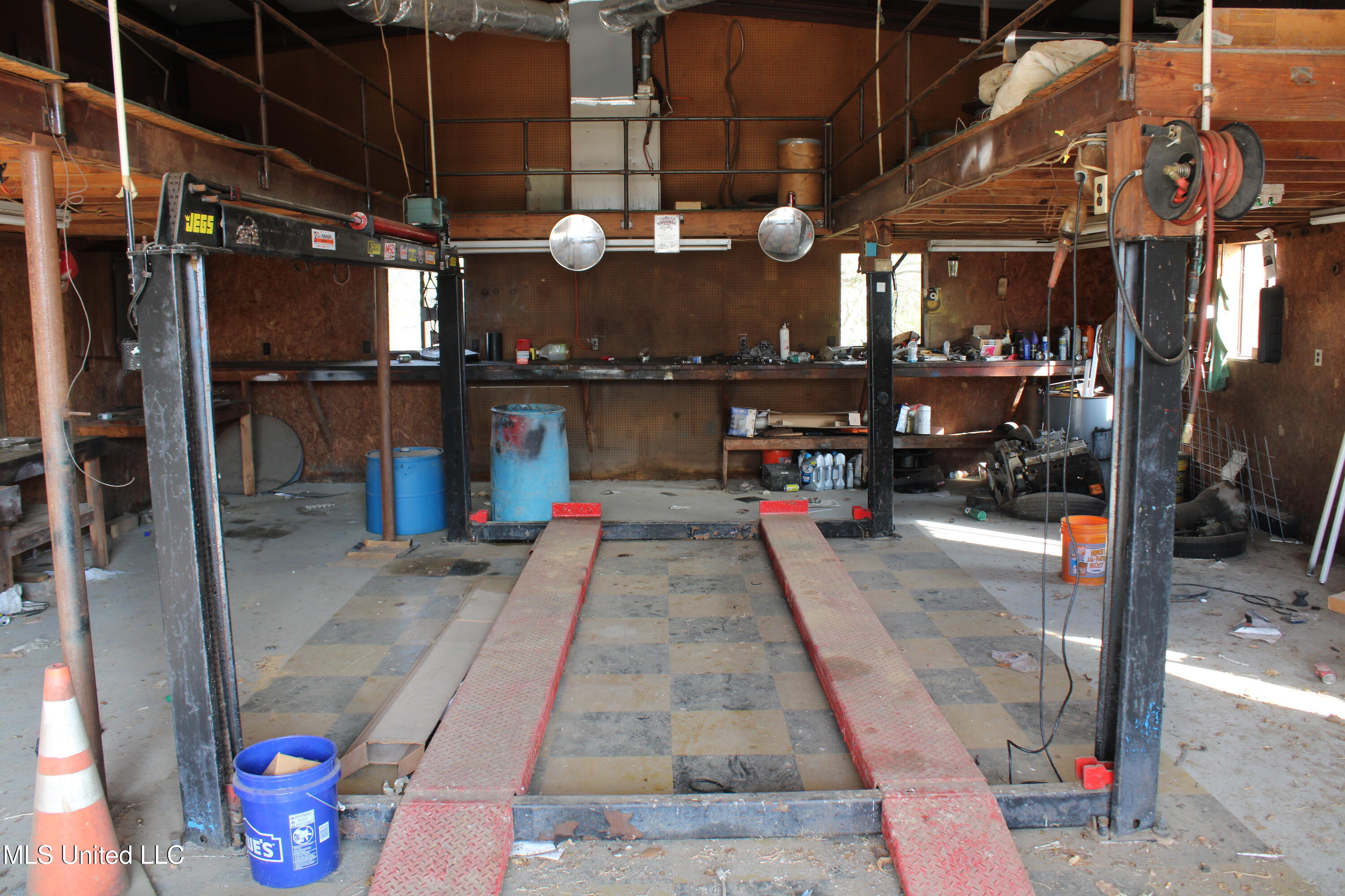 76 Peach Tree Road Property Photo 31