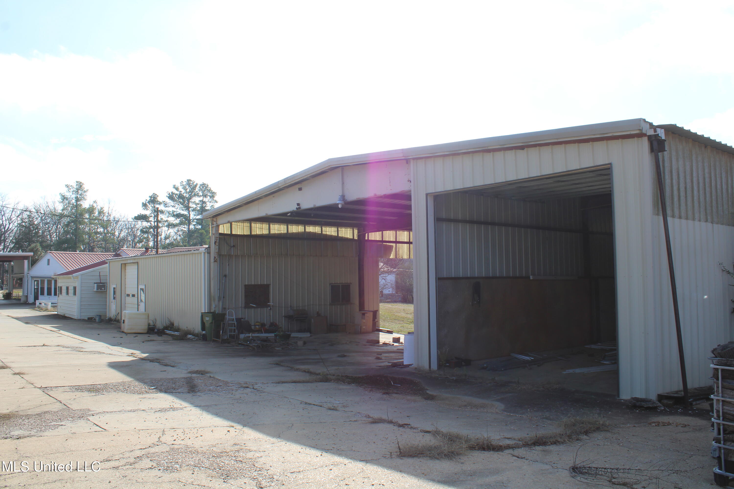 76 Peach Tree Road Property Photo 39