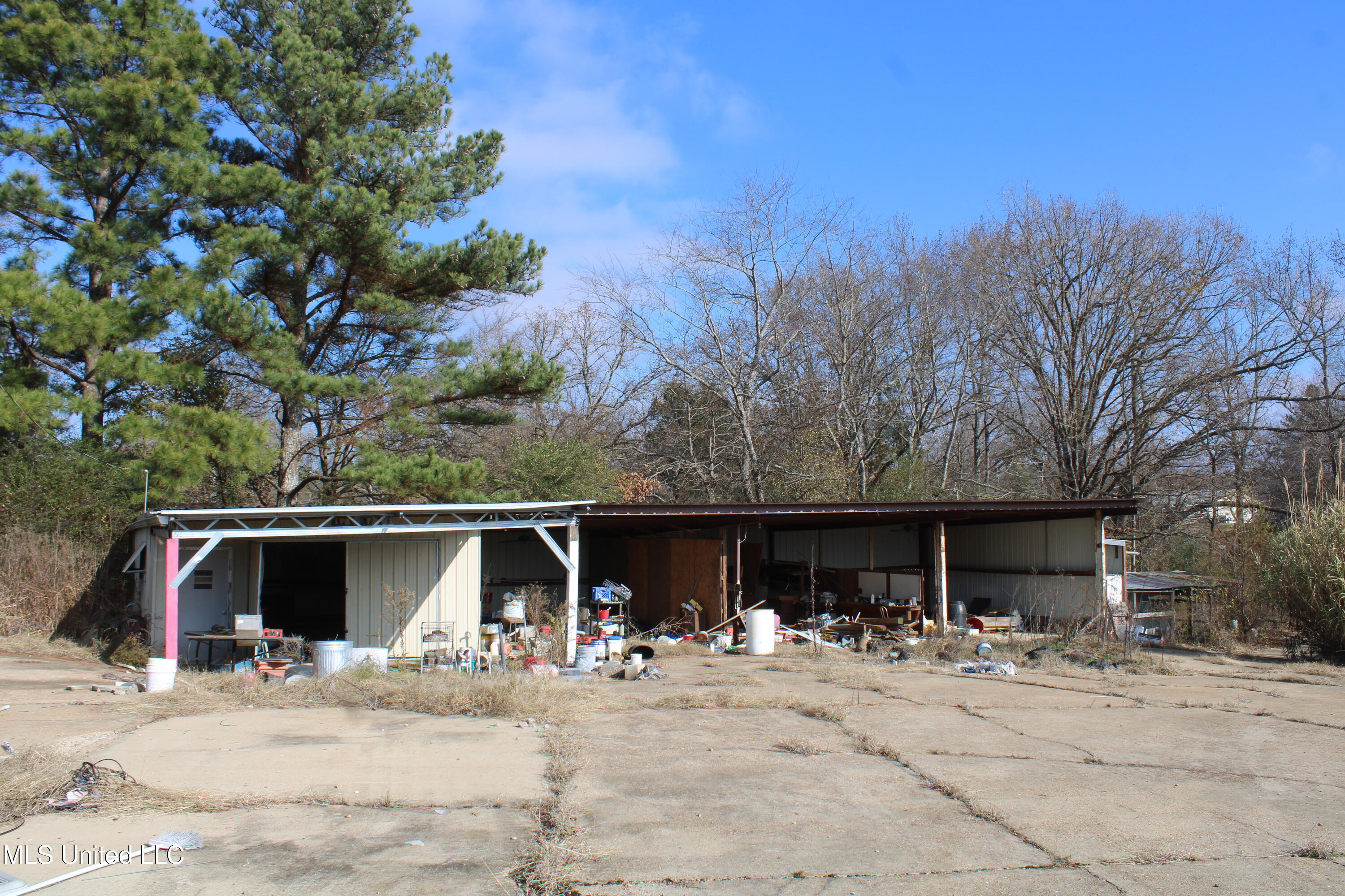 76 Peach Tree Road Property Photo 41