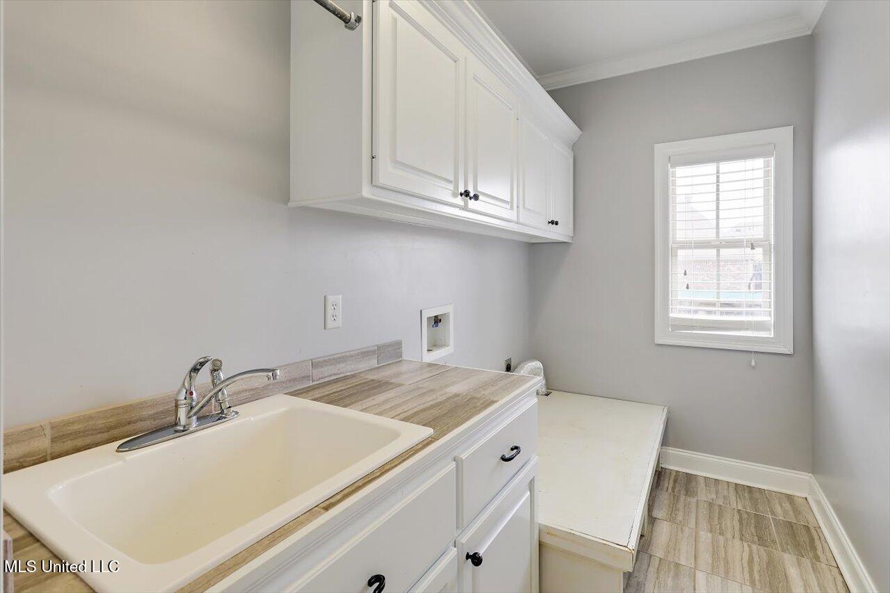 153 Hampton Hills Boulevard Property Photo 13
