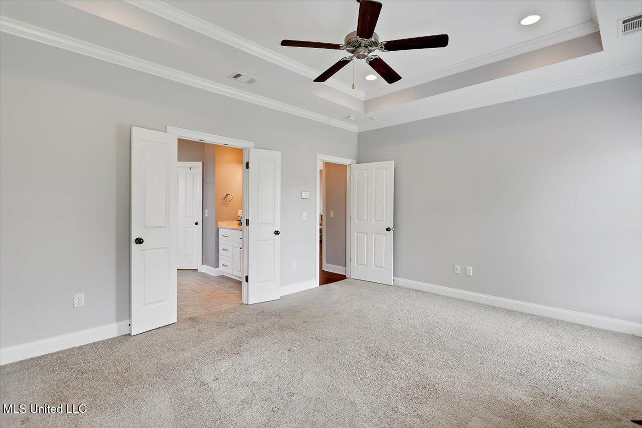 153 Hampton Hills Boulevard Property Photo 15