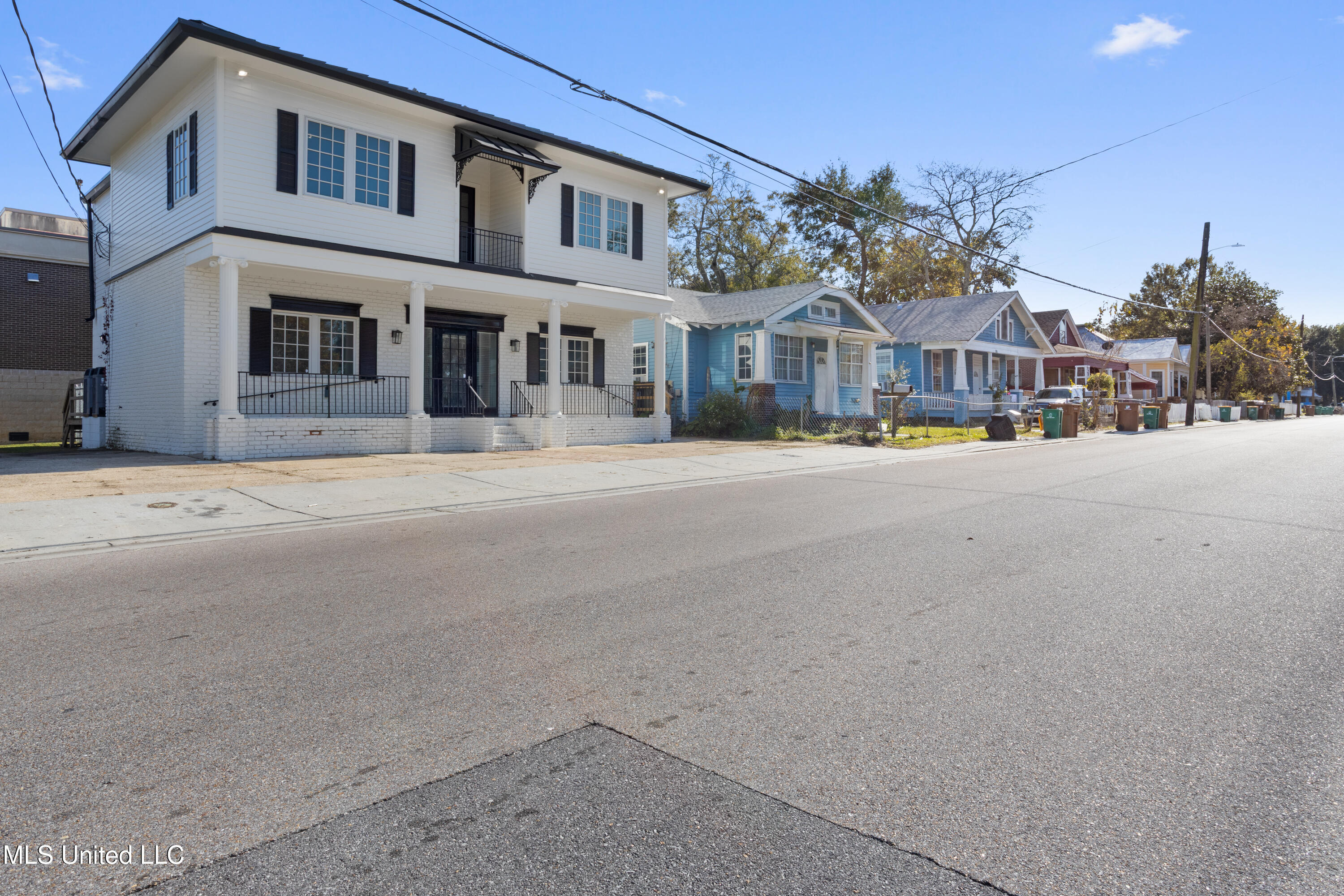 282 Lameuse Street Property Photo 6