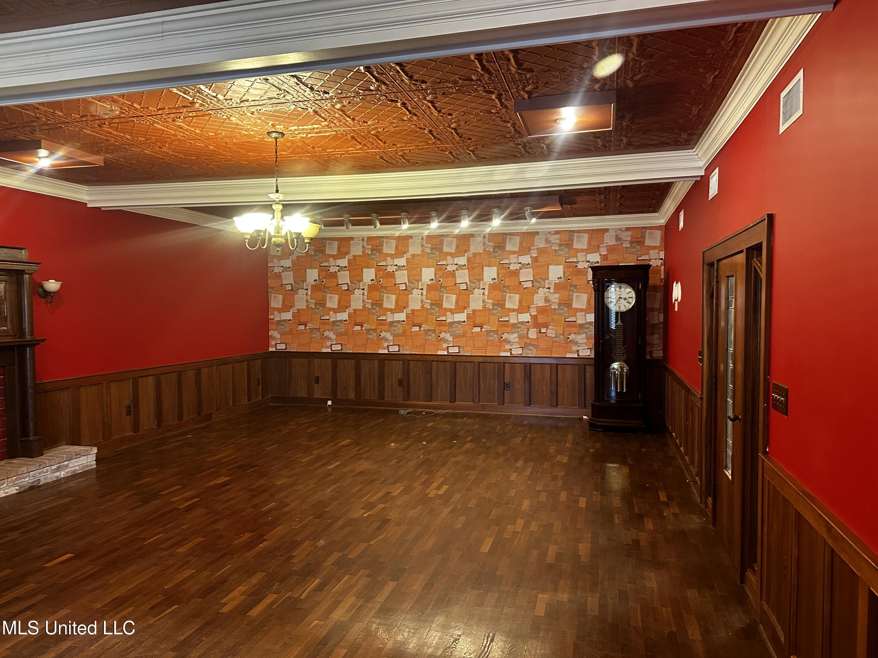 282 Lameuse Street Property Photo 58