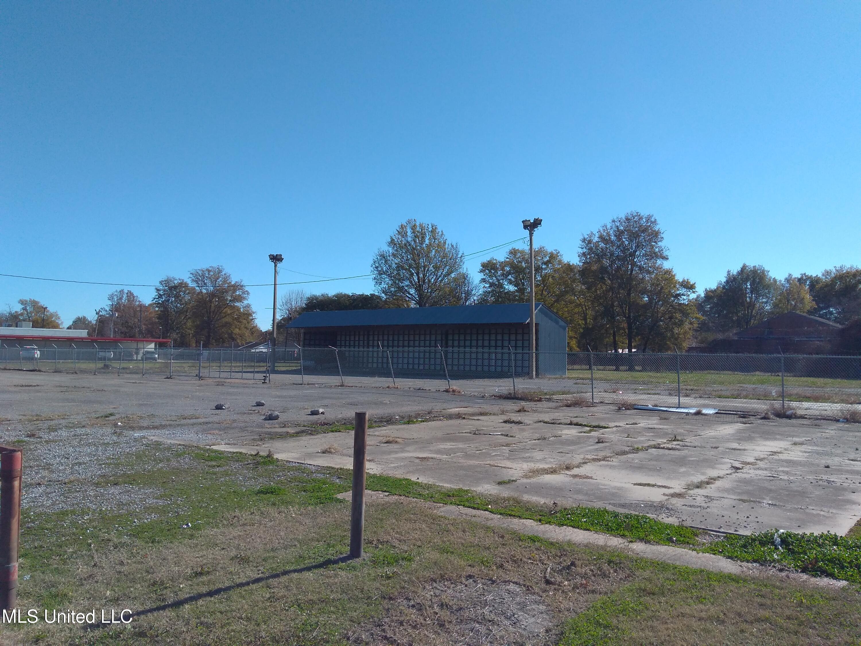 E 82 Highway Property Photo 7