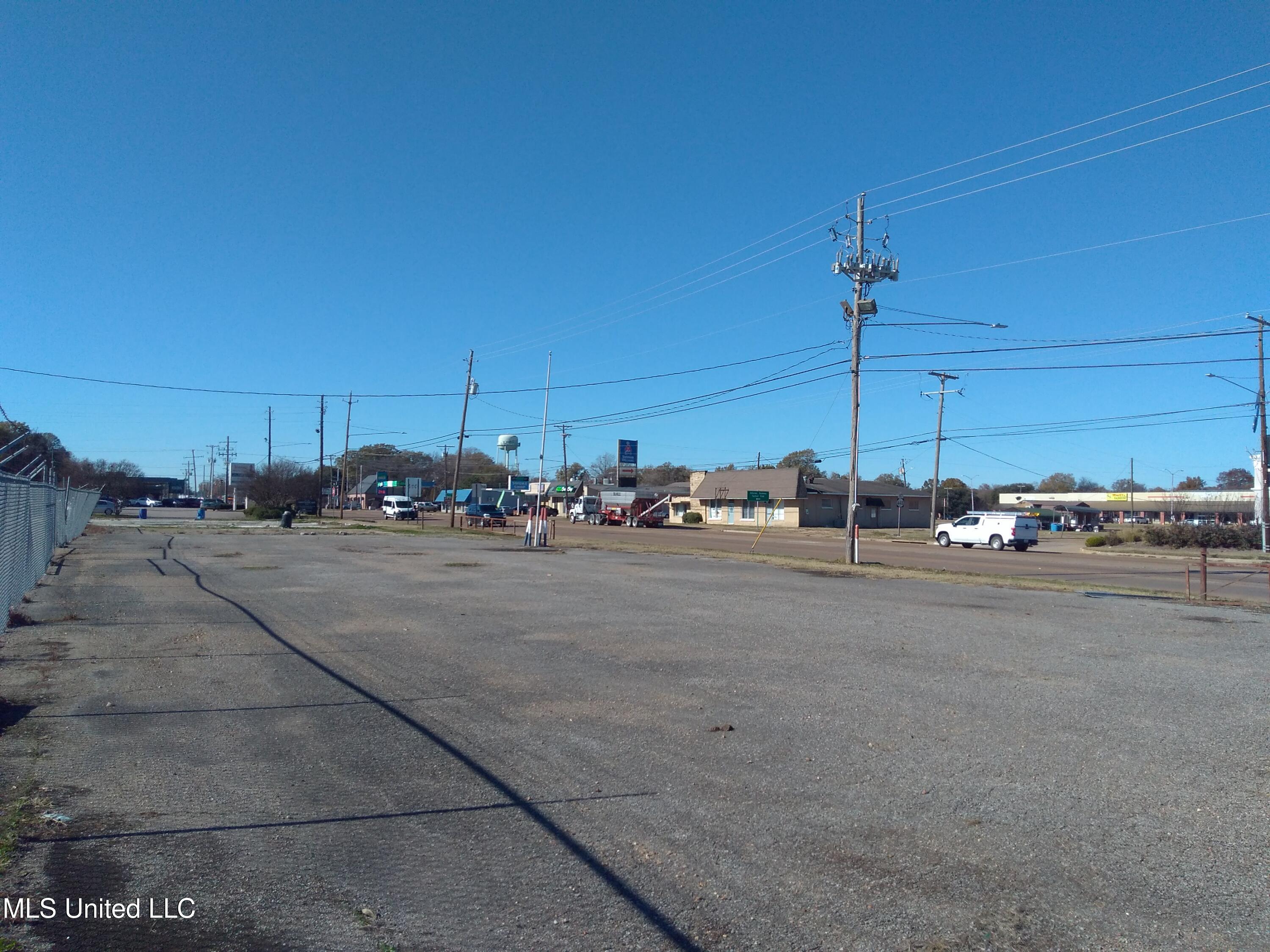 E 82 Highway Property Photo 11