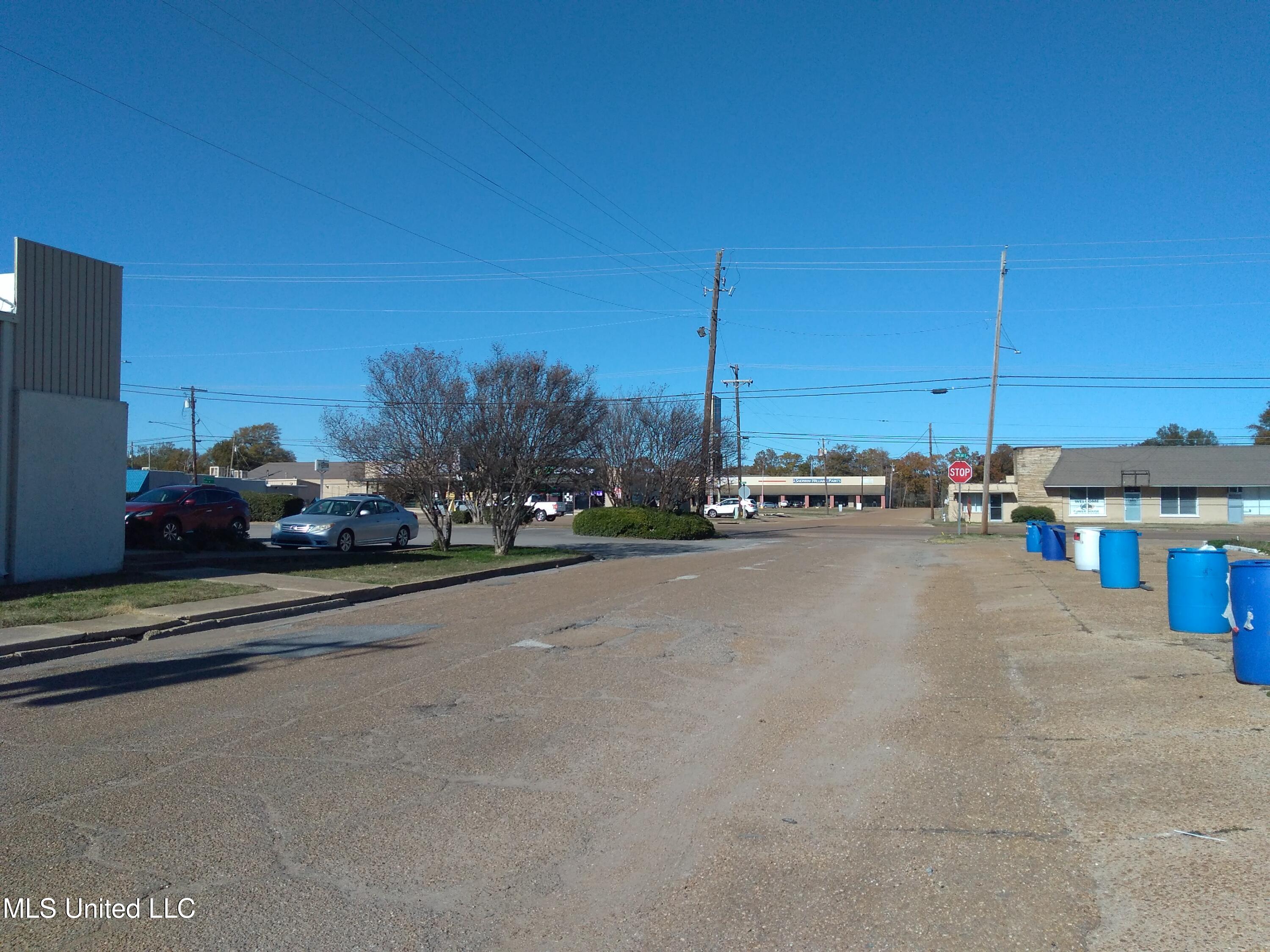 E 82 Highway Property Photo 29