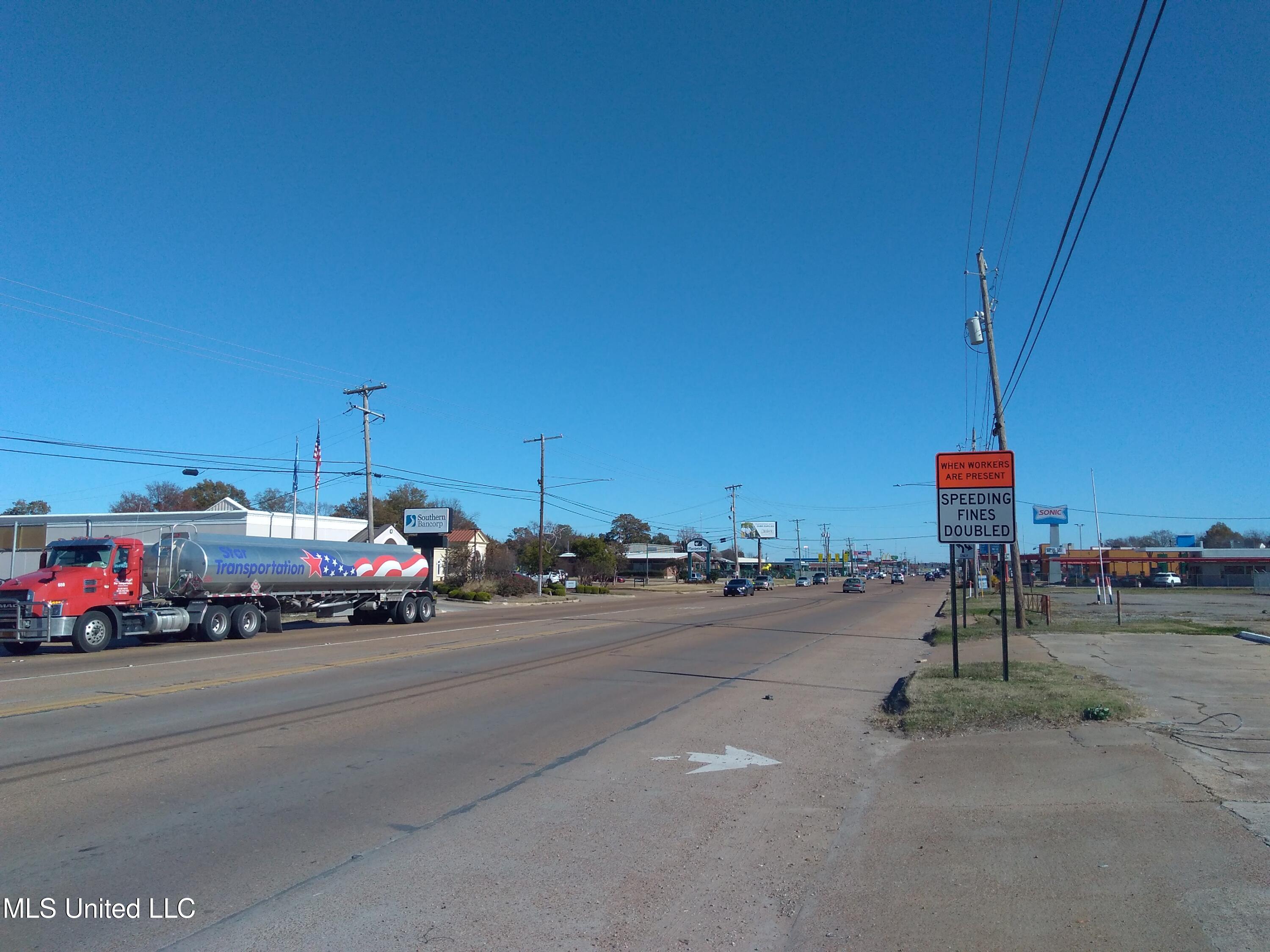 E 82 Highway Property Photo 34
