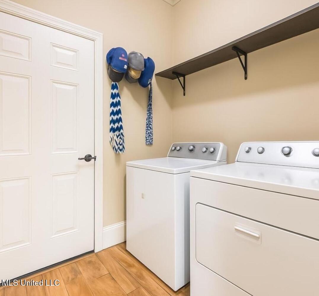 6529 Alakoko Drive Property Photo 8