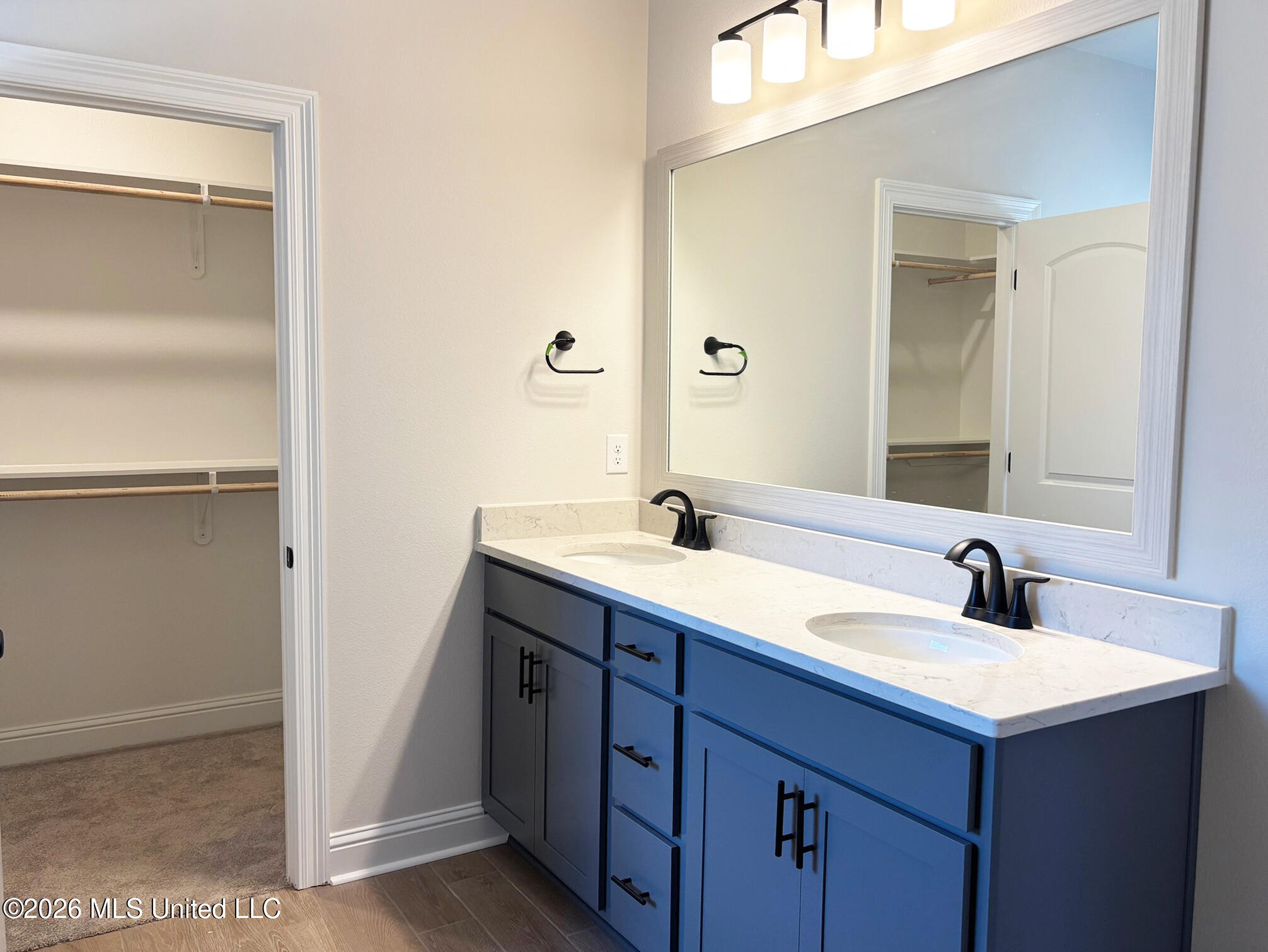 1303 Redfish Drive Property Photo 8