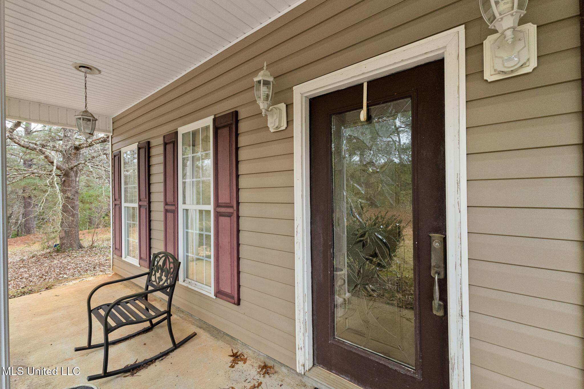 9 Albert Odom Drive Property Photo 6