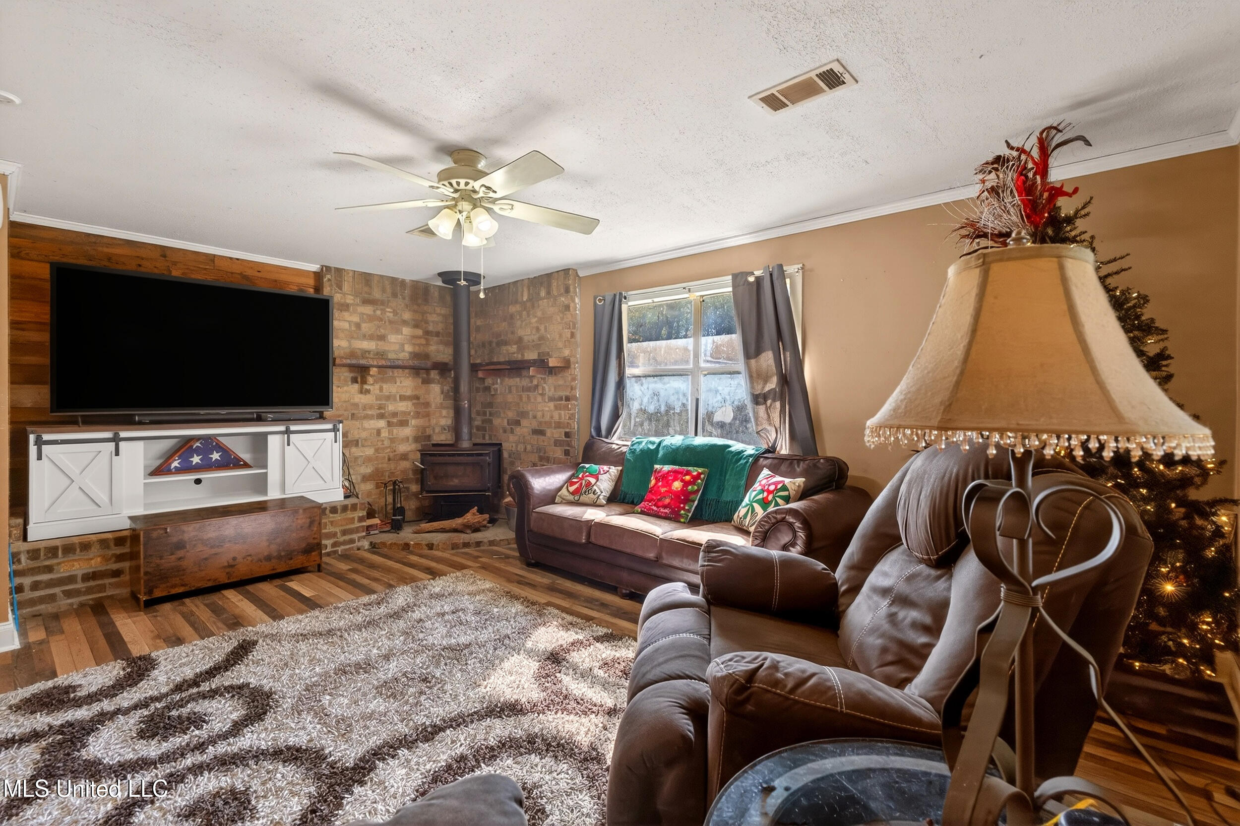 21 Richard Johnson Road Property Photo 3