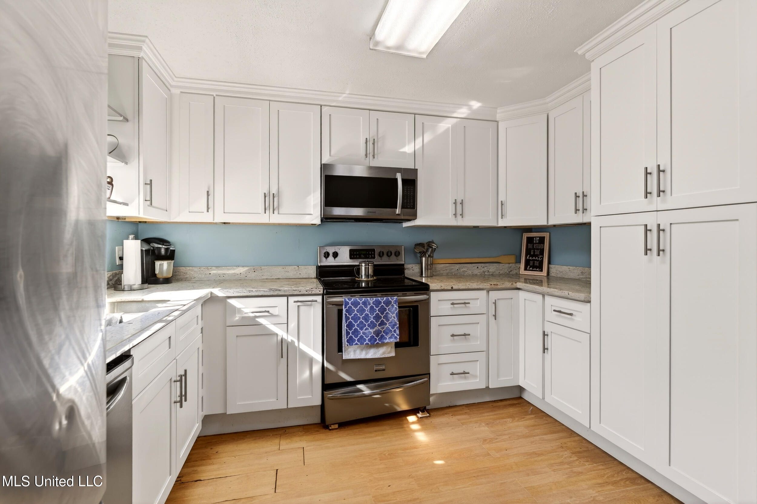 21 Richard Johnson Road Property Photo 8