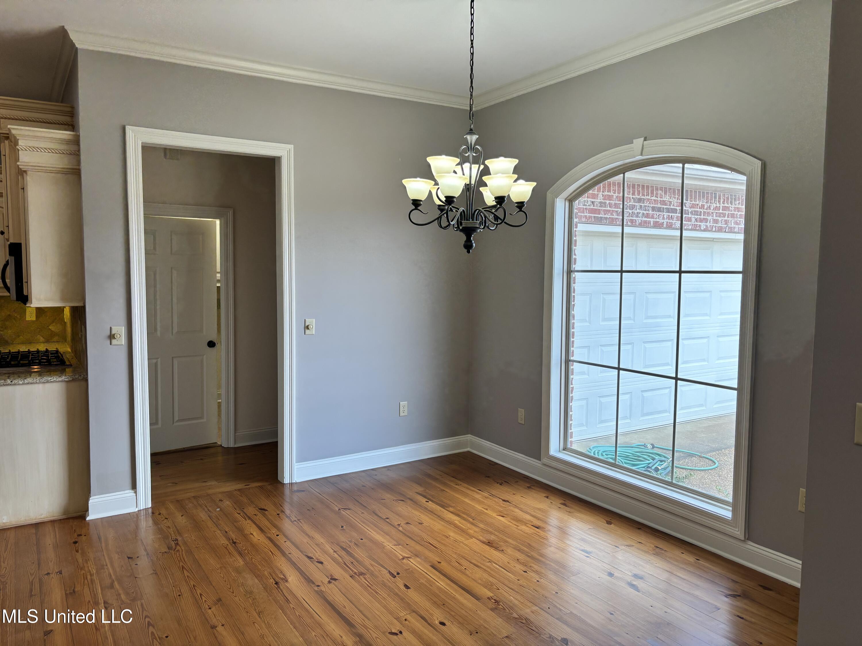 406 Providence Drive Property Photo 12