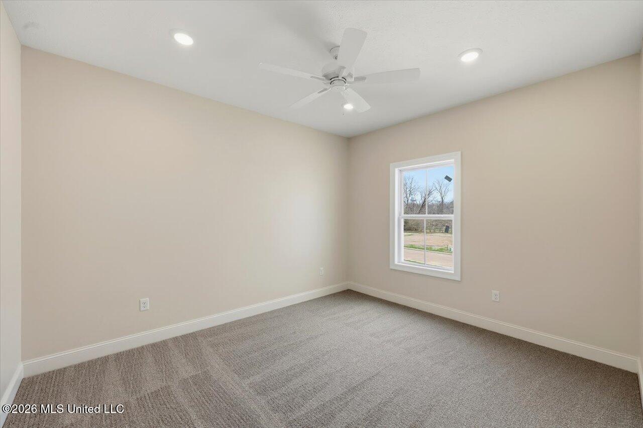 107 Colebrooke Cove Property Photo 32