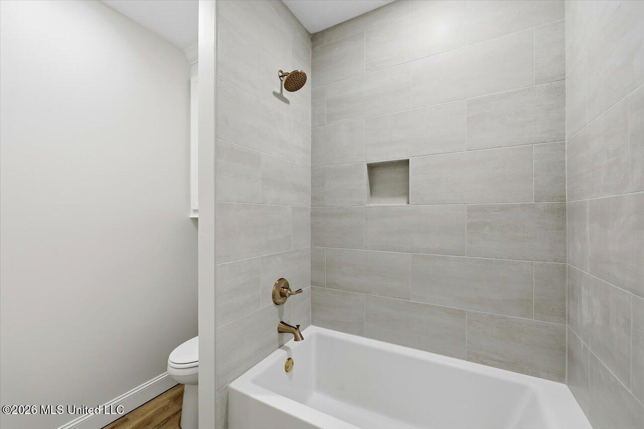 107 Colebrooke Cove Property Photo 35
