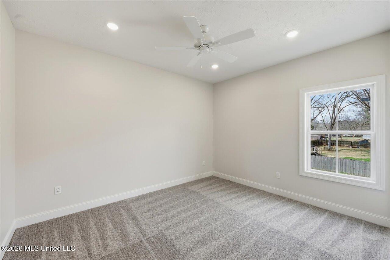 107 Colebrooke Cove Property Photo 37