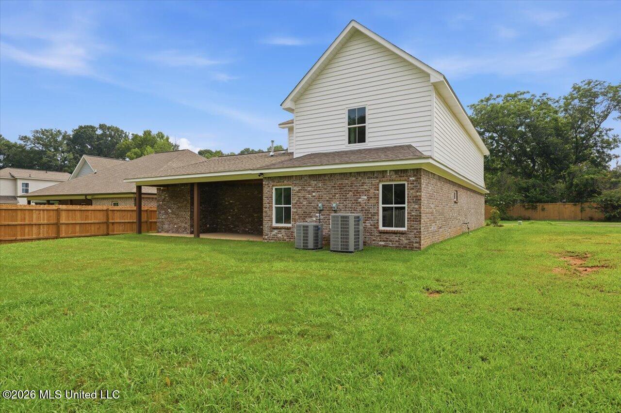 107 Colebrooke Cove Property Photo 41