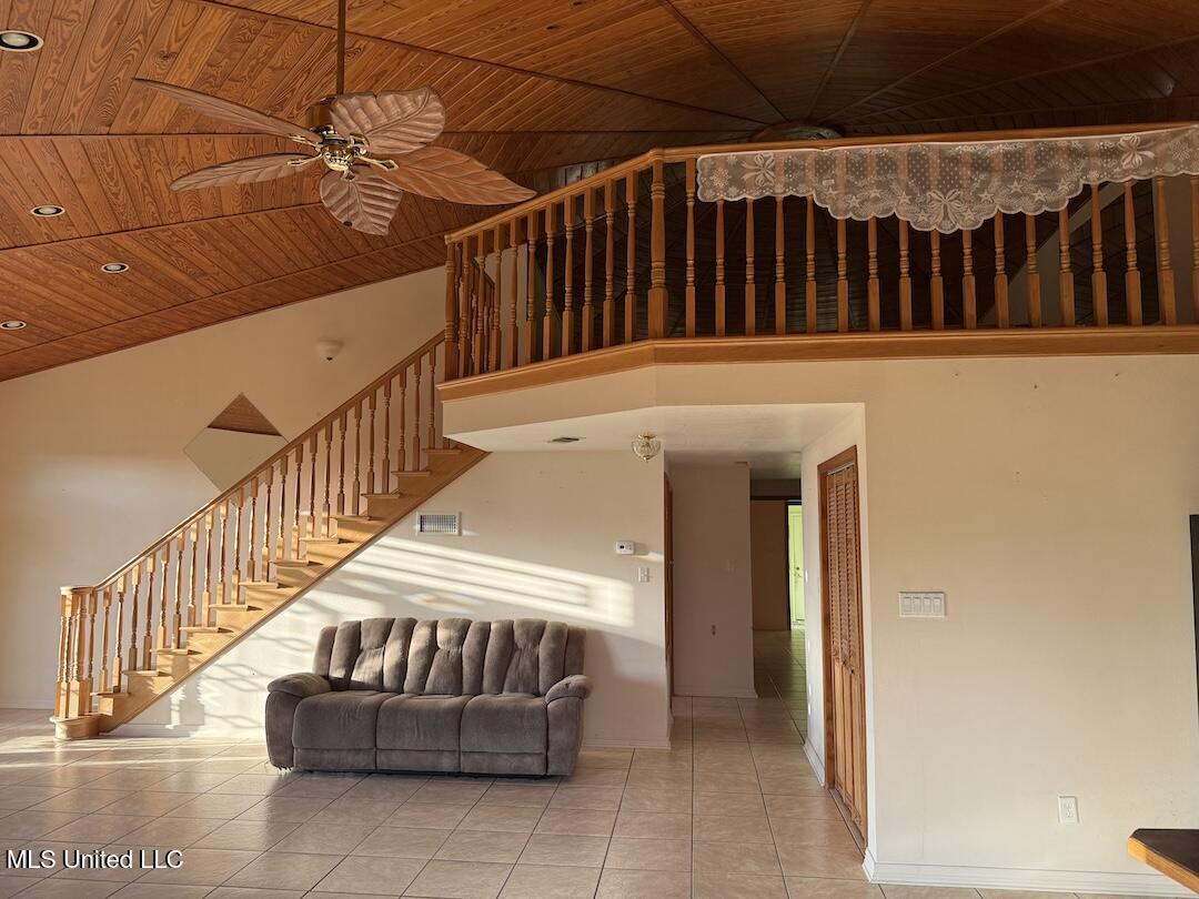 257 Magnolia Road Property Photo 5