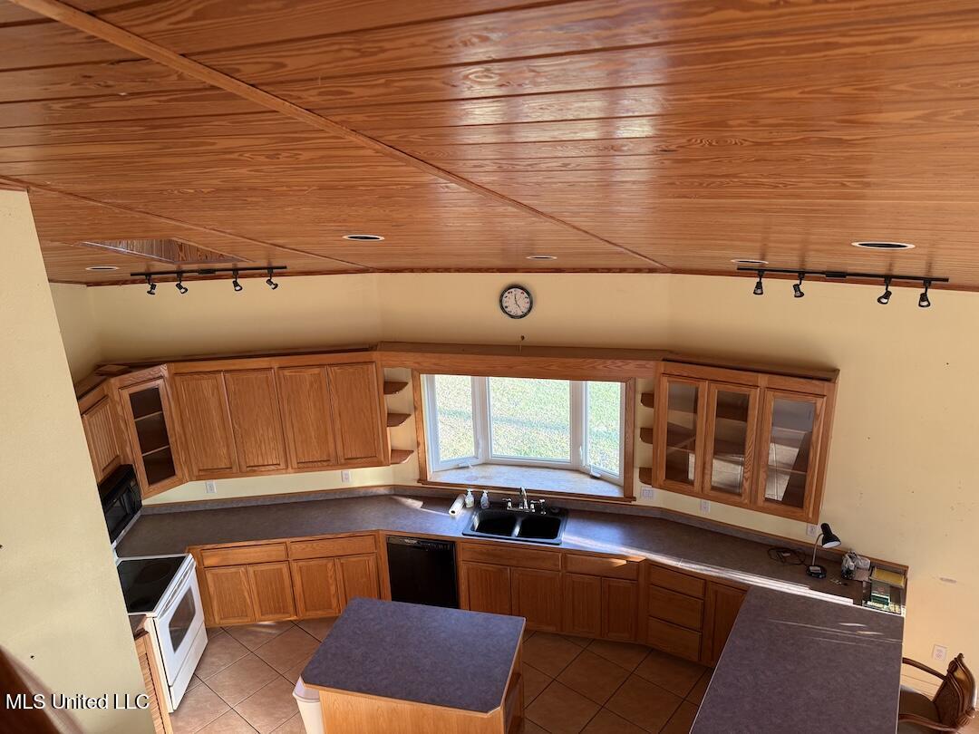 257 Magnolia Road Property Photo 9
