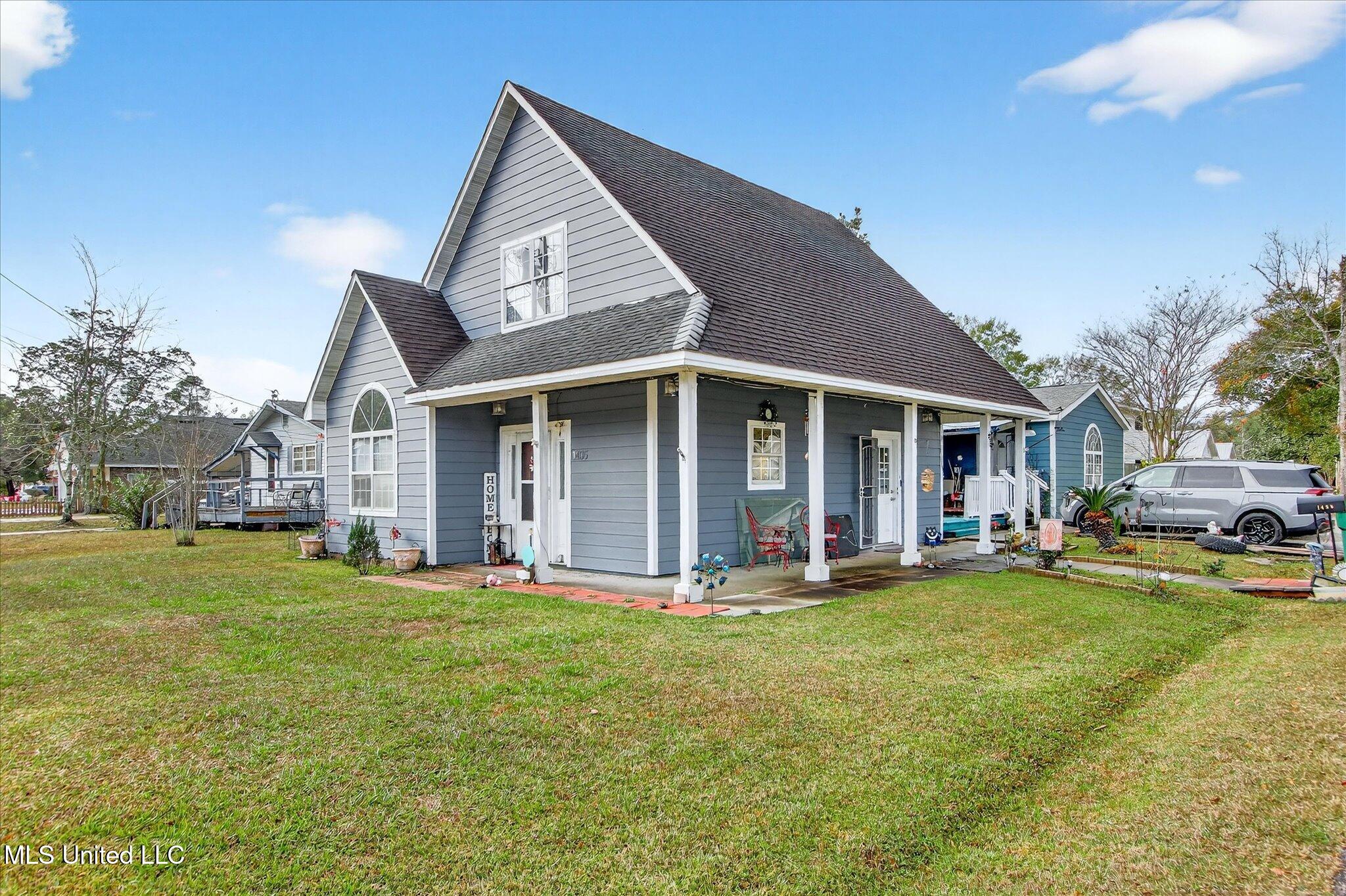 1435 Margie Street Property Photo 5