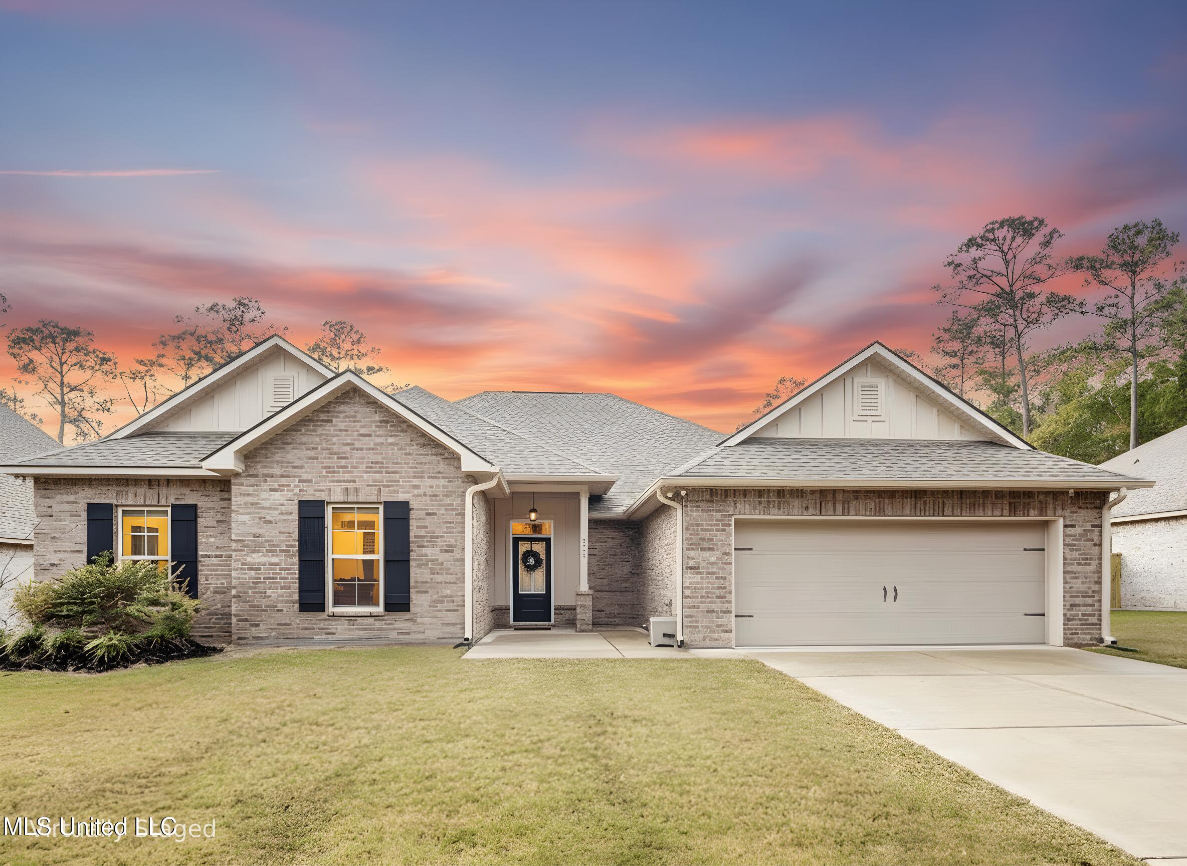 6995 Osprey Drive Property Photo 1