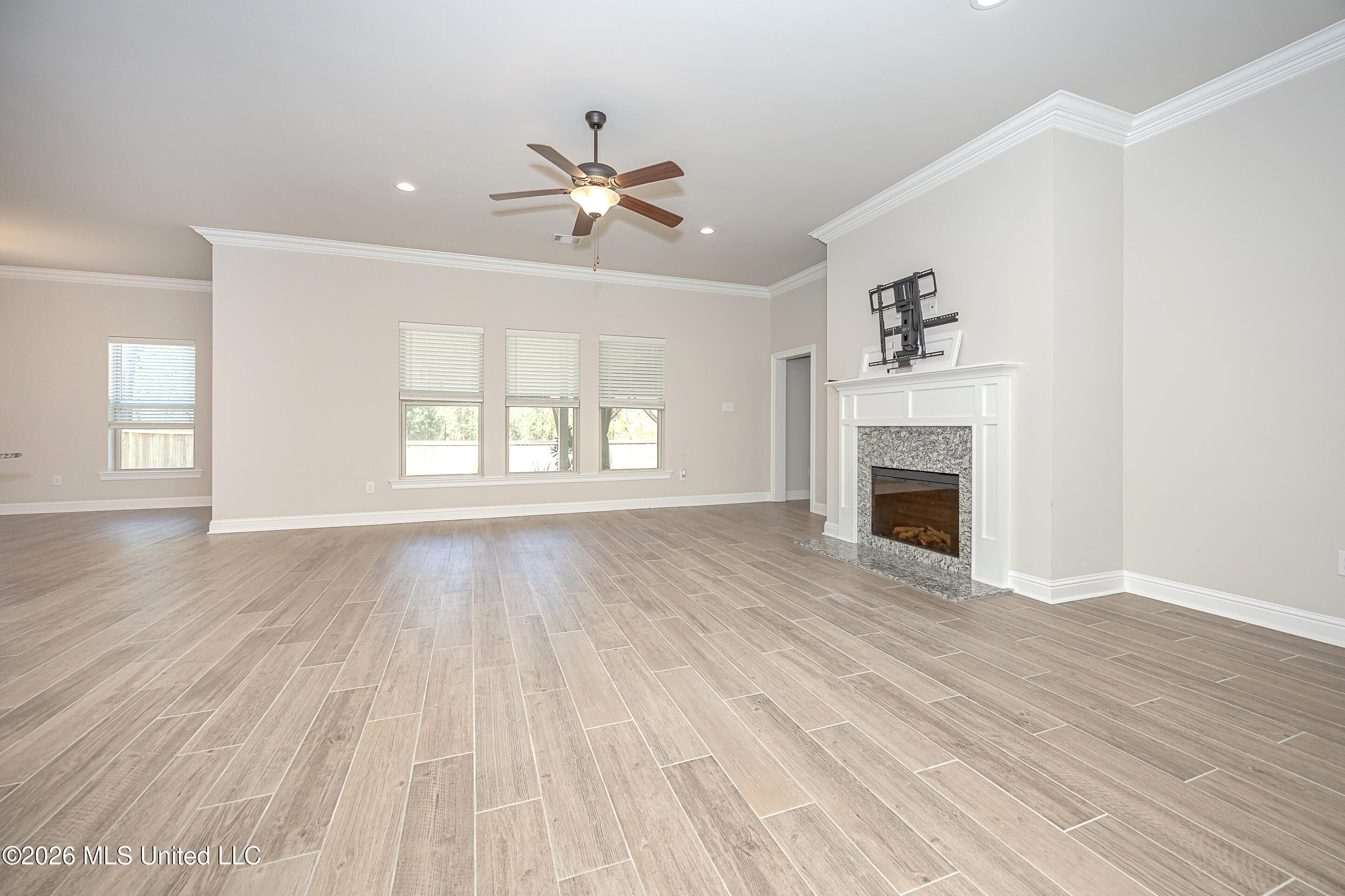 6995 Osprey Drive Property Photo 10