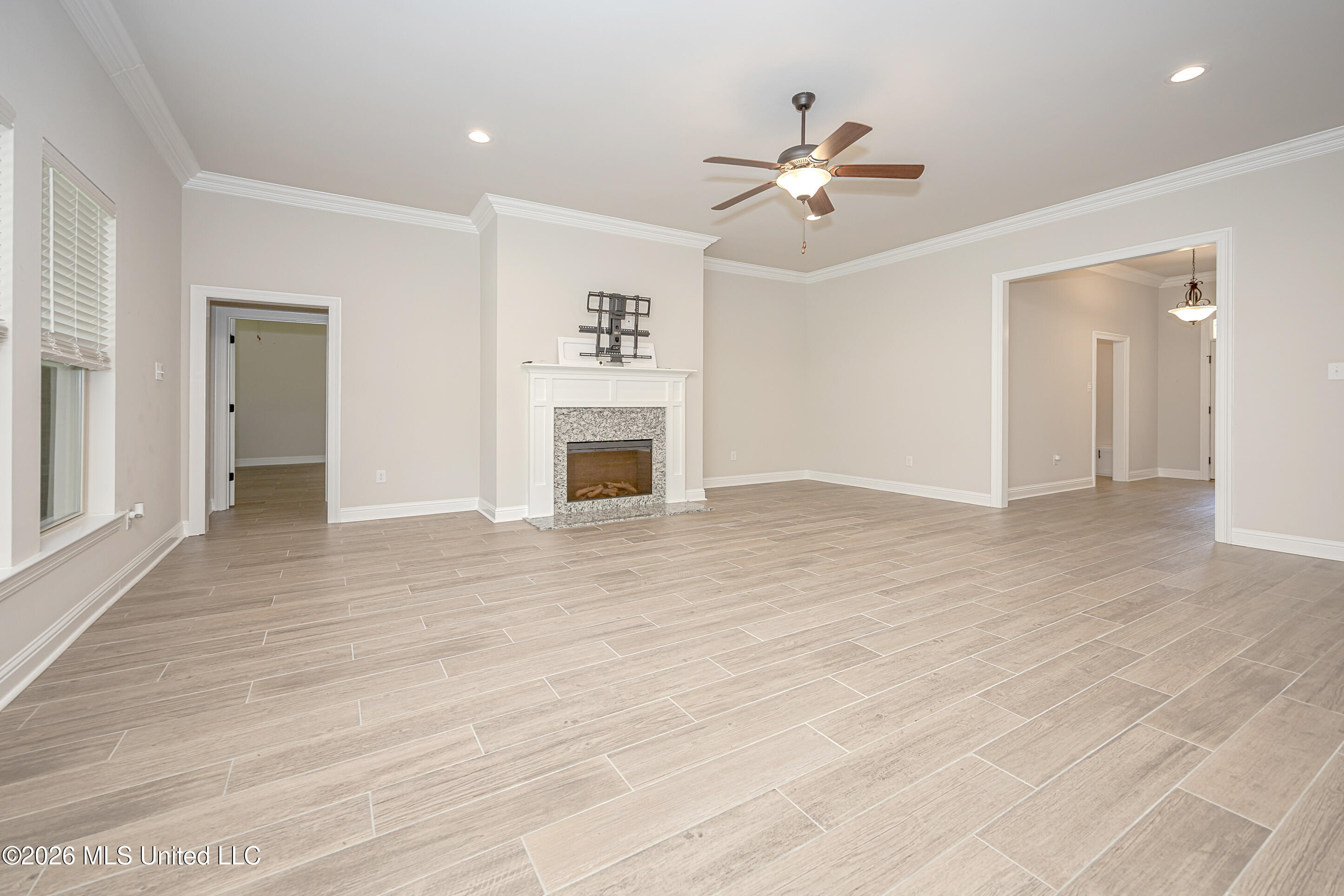6995 Osprey Drive Property Photo 13