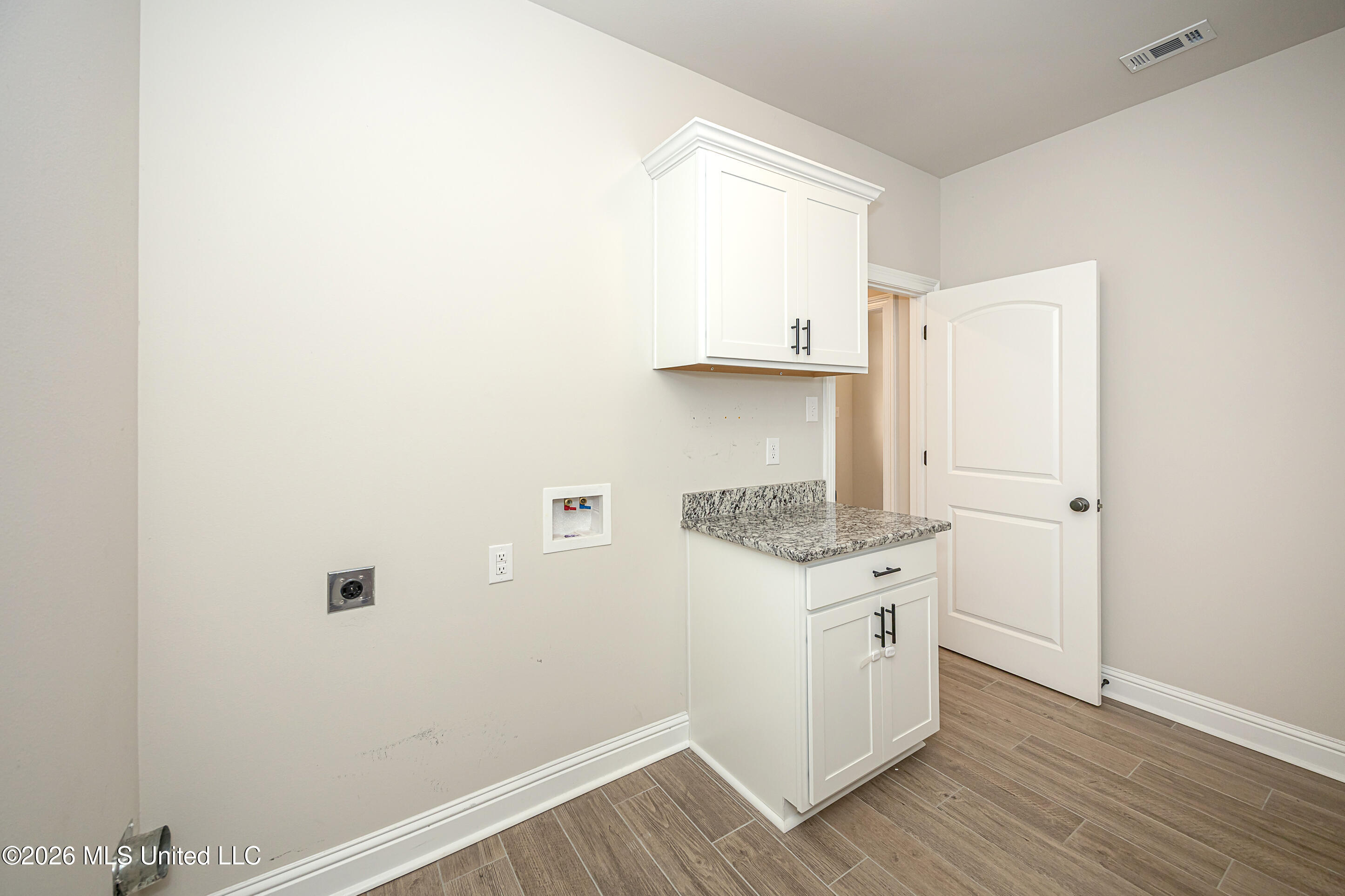 6995 Osprey Drive Property Photo 37