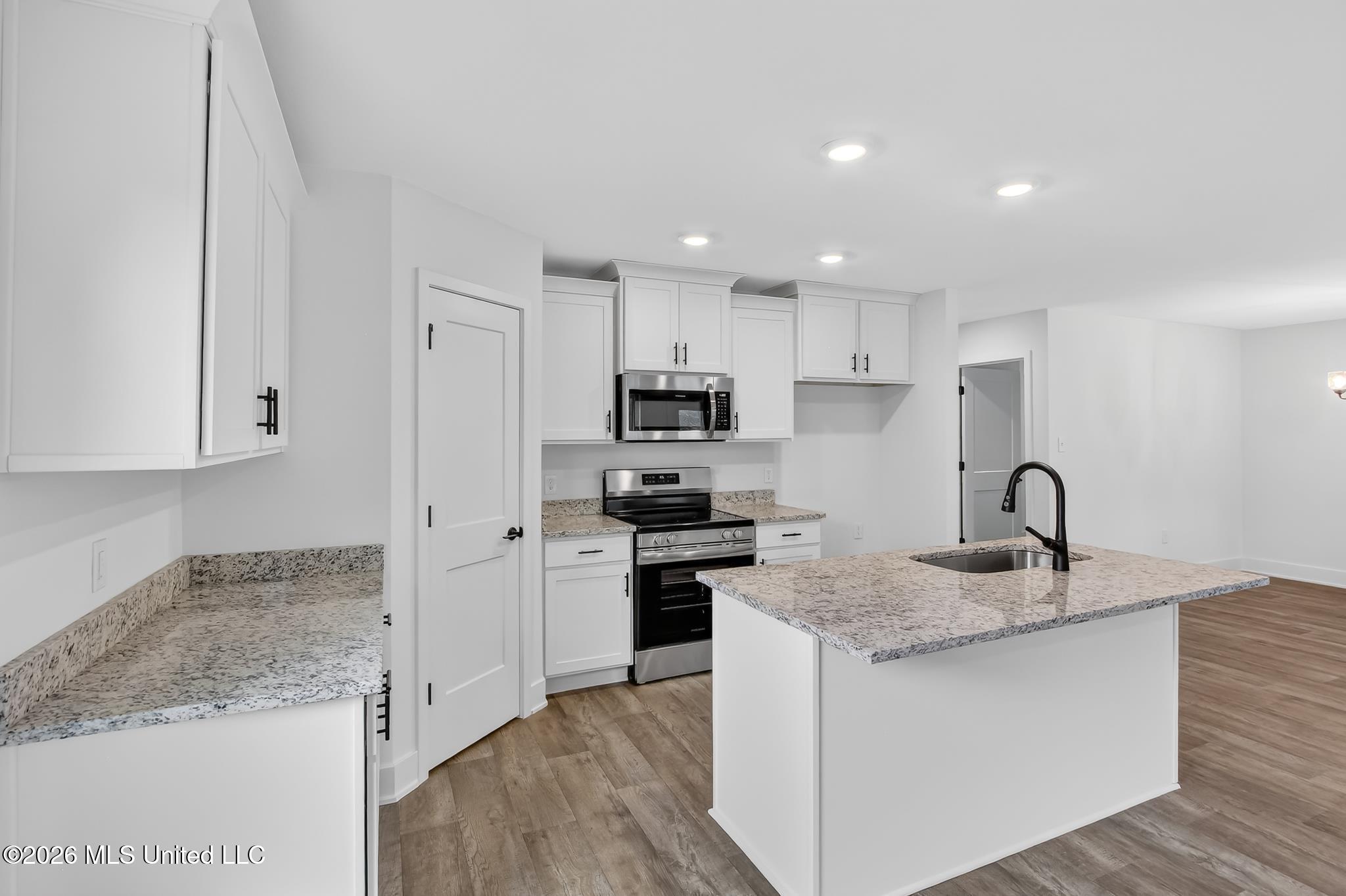 14572 Marmon Cove Property Photo 5