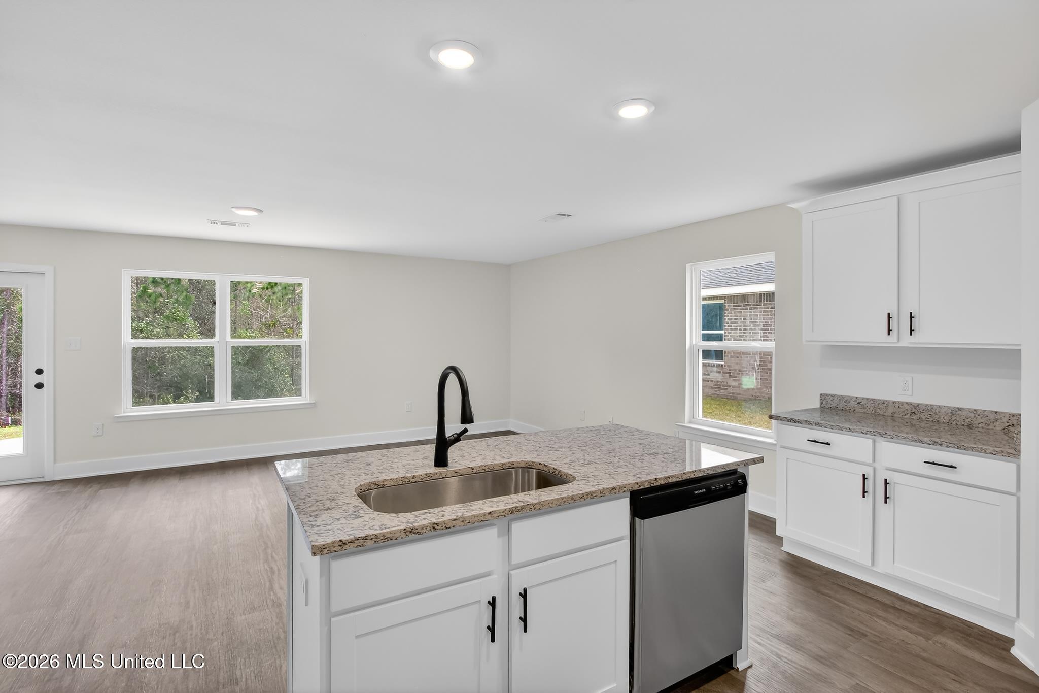 14572 Marmon Cove Property Photo 6