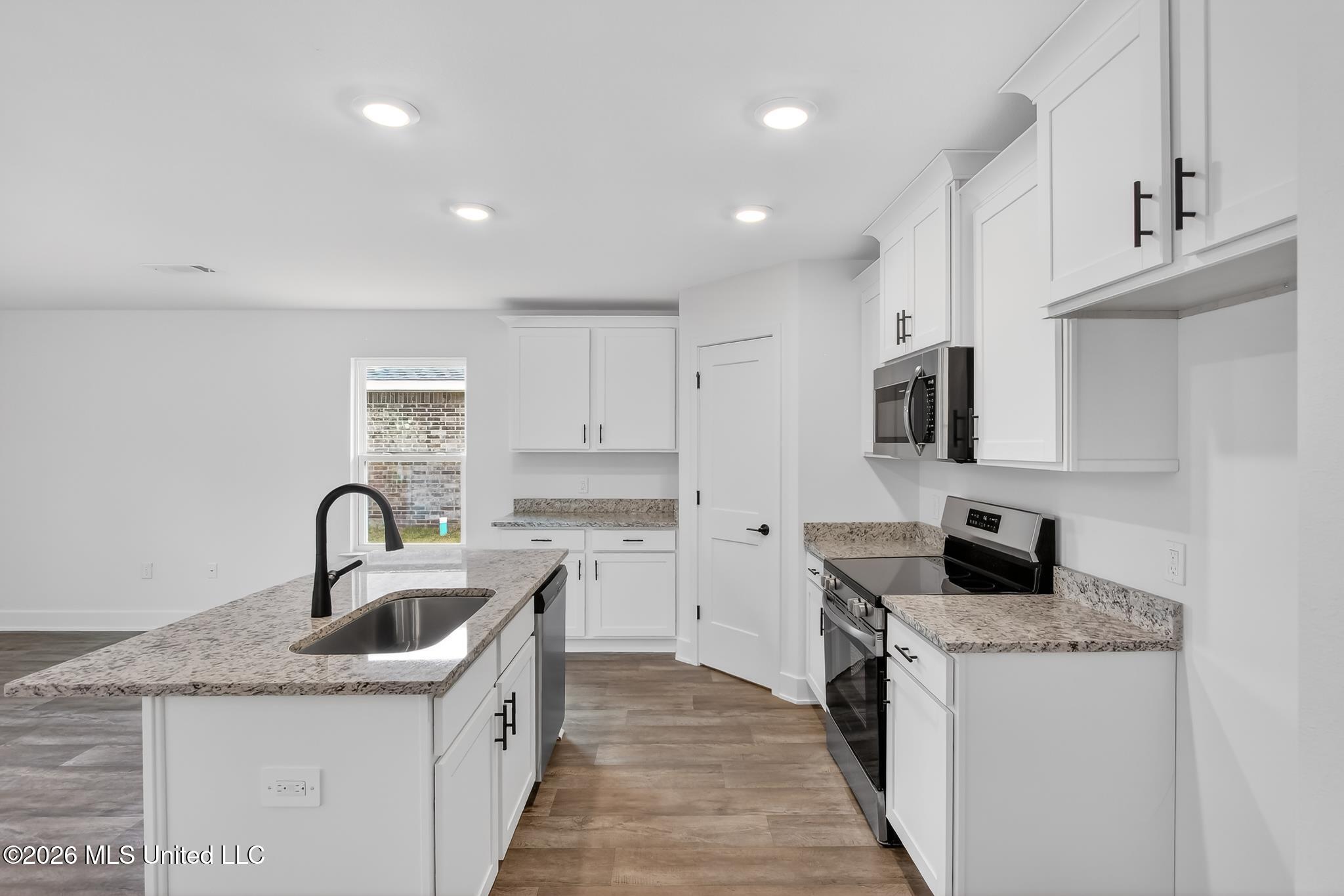 14572 Marmon Cove Property Photo 7